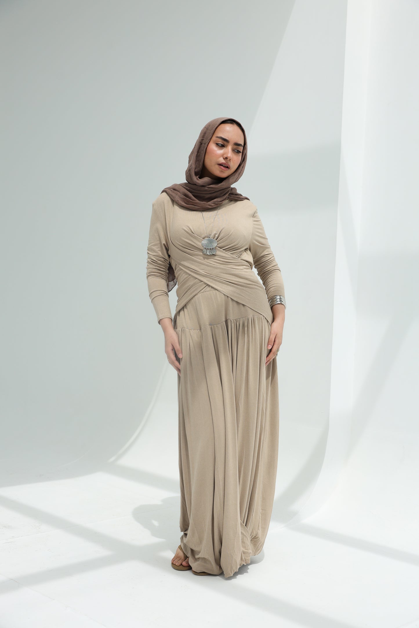 Sula set in beige