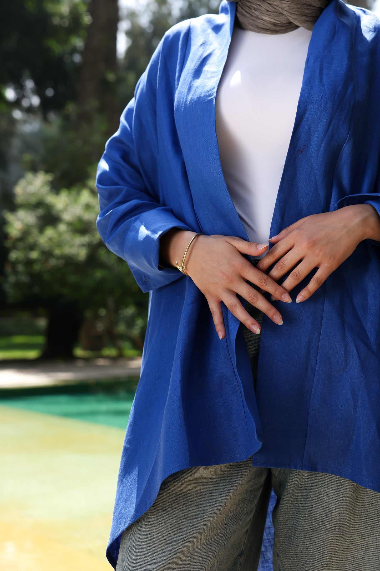 Fatima cardigan pure linen in royal blue