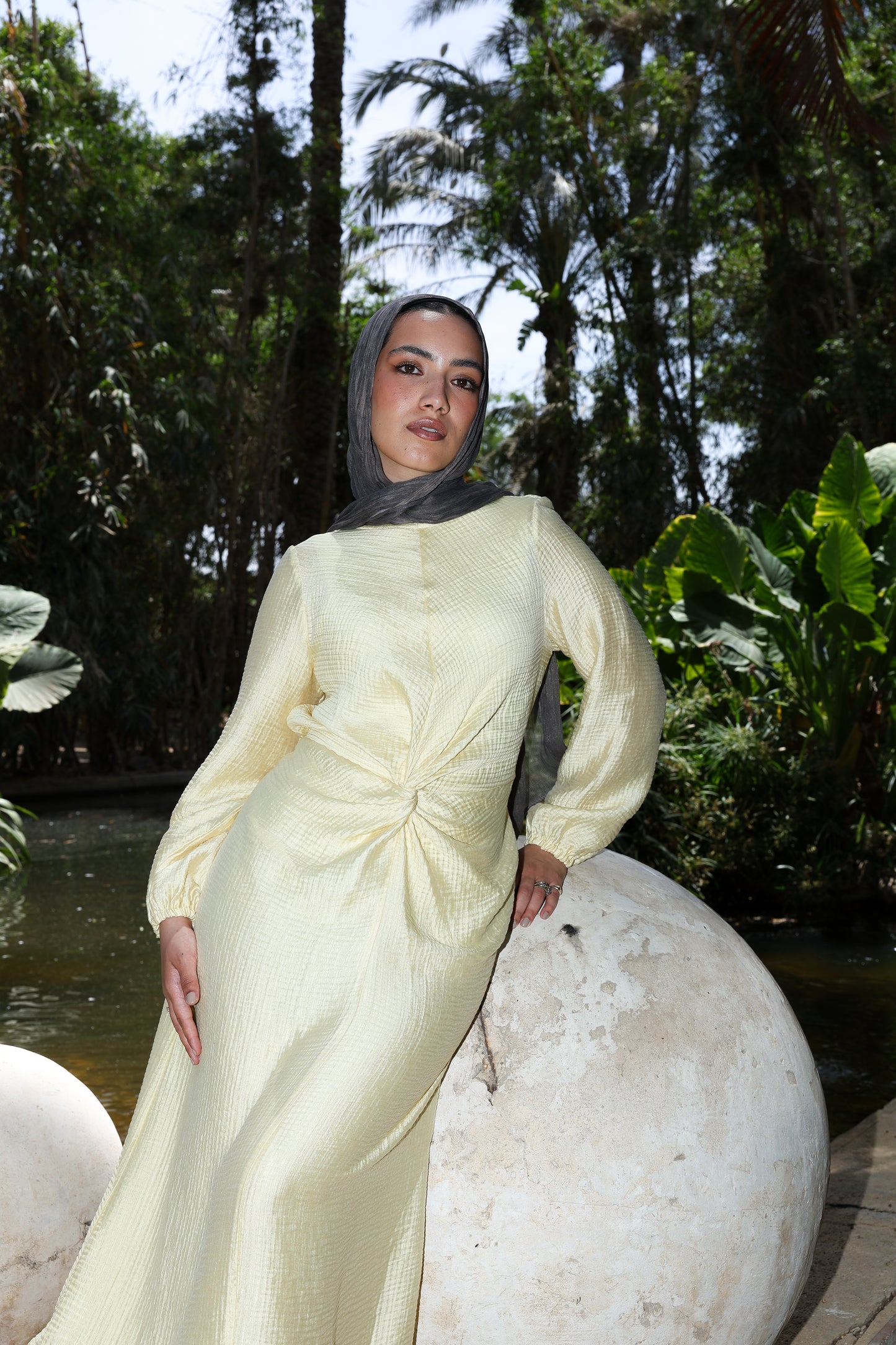 Sofia star dress in butter yellow **