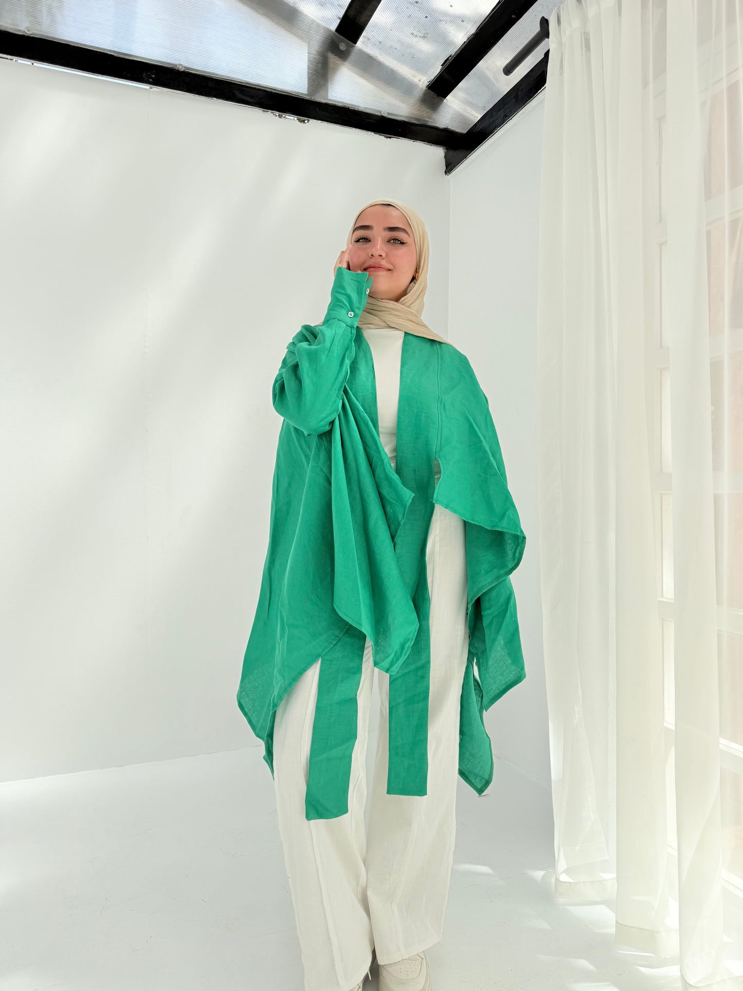 Pure linen cardigan in green