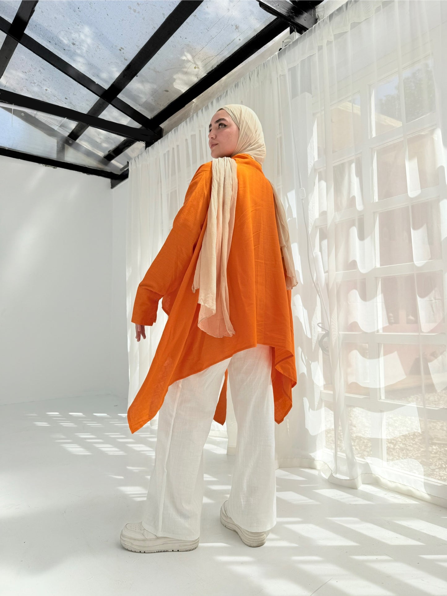Pure linen cardigan in orange