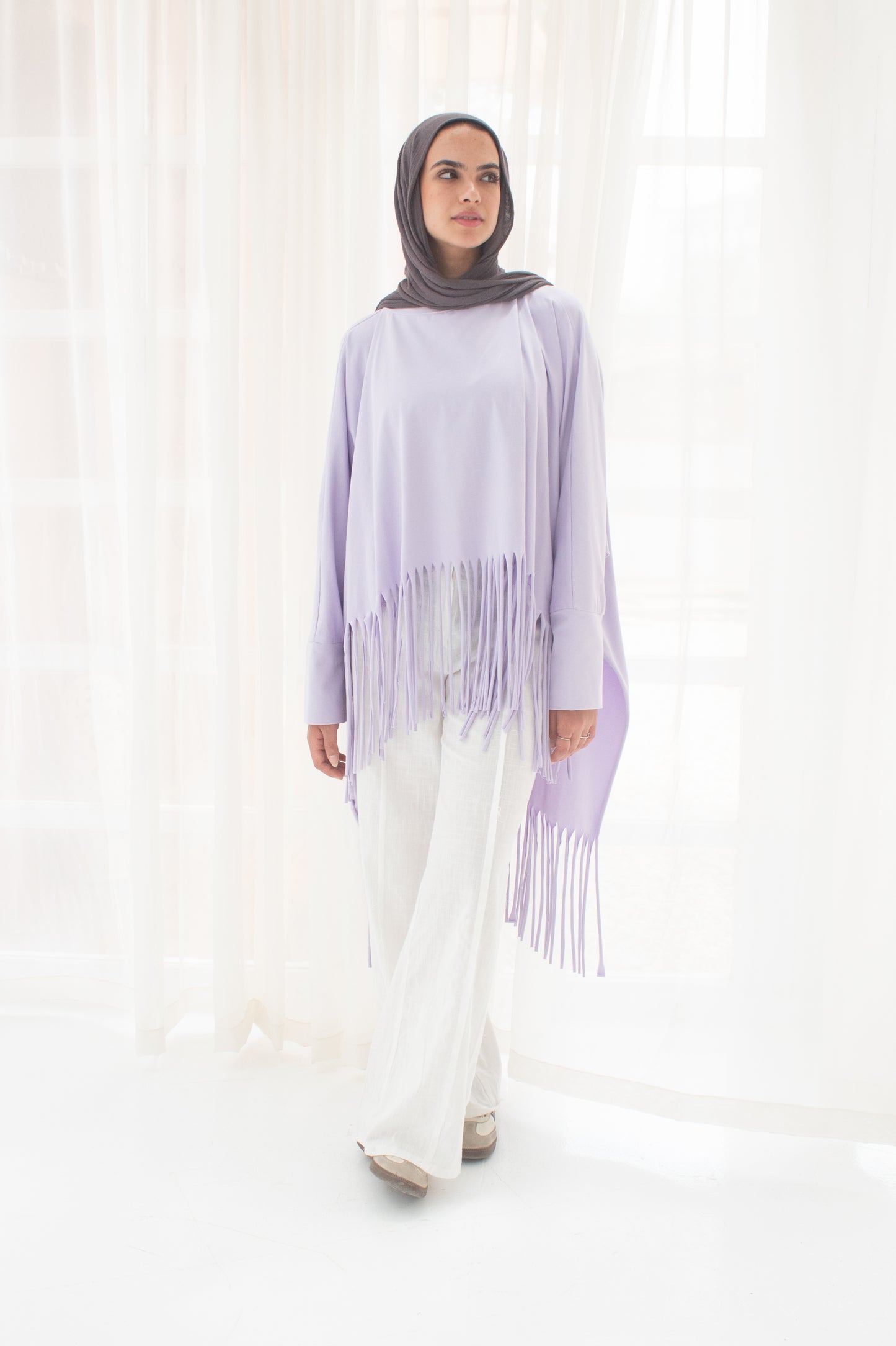 Soft cotton oversized T-shirt with fringes In lilac