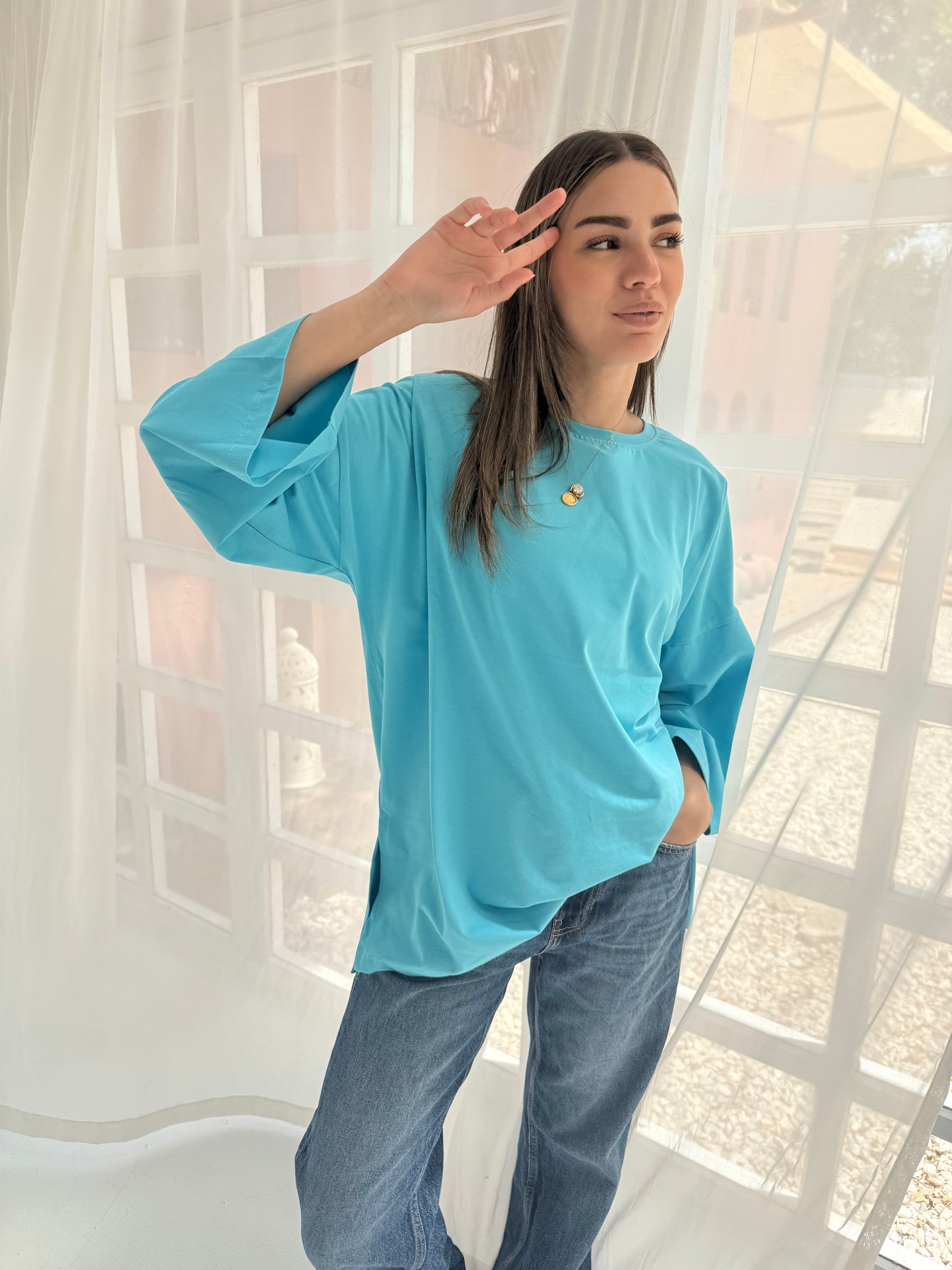 Cotton T-shirt in turquoise
