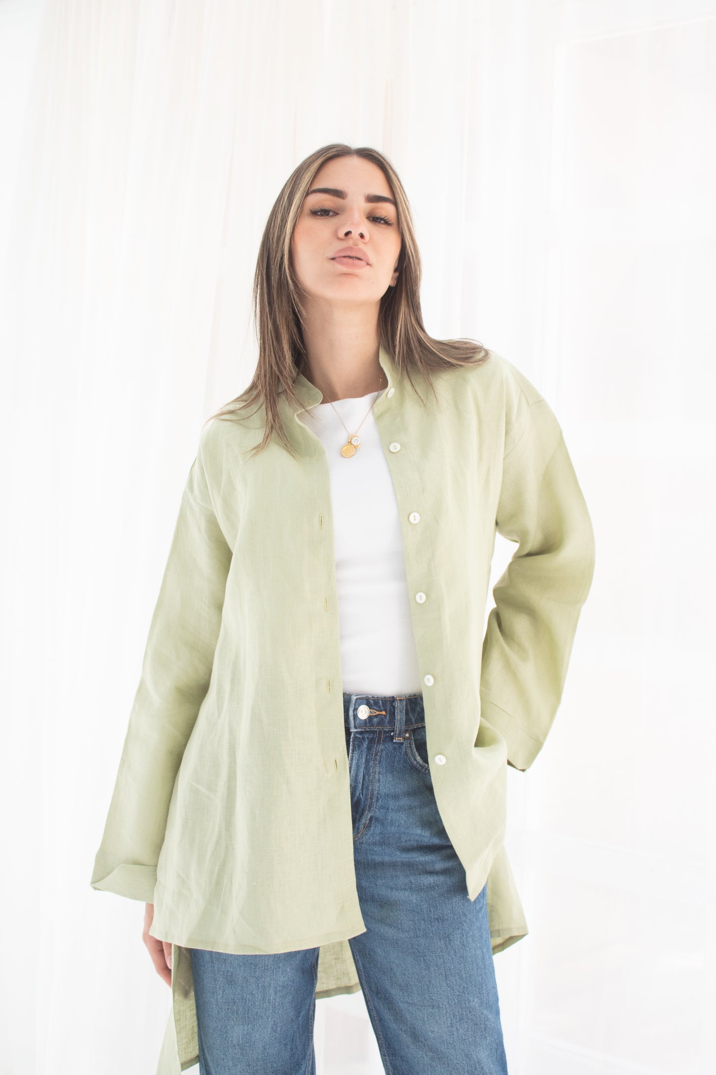 Pure linen shirt in pistachio