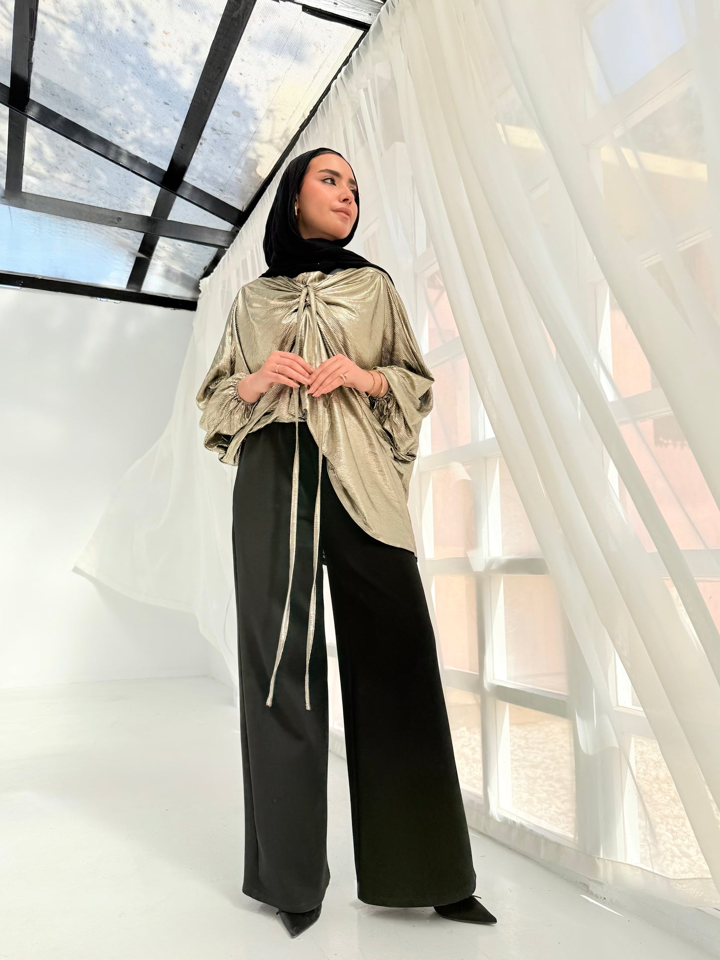 Soirée golden jersey blouse