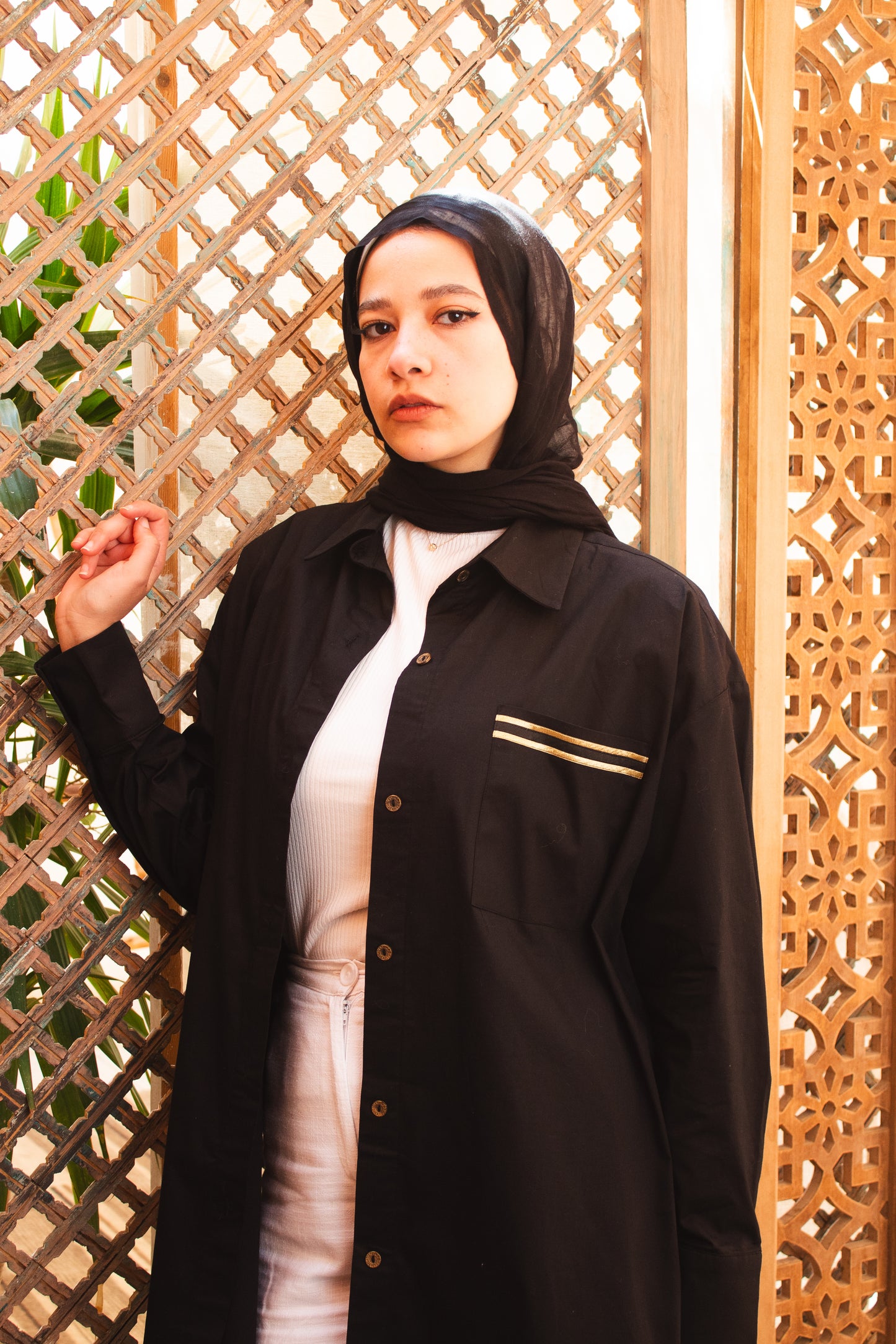 Poplin black basic shirt with golden silk ribbon