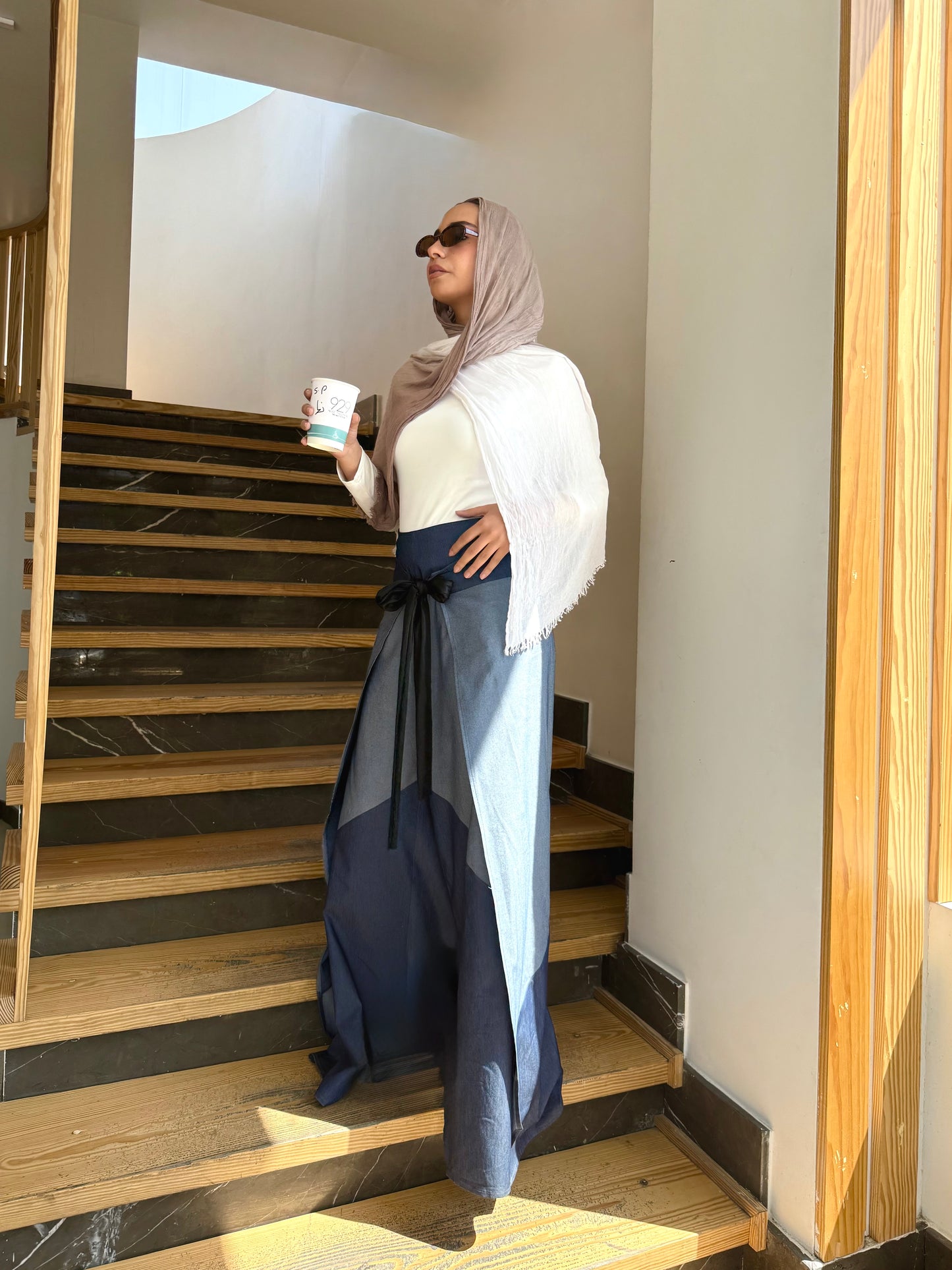 Light denim pants