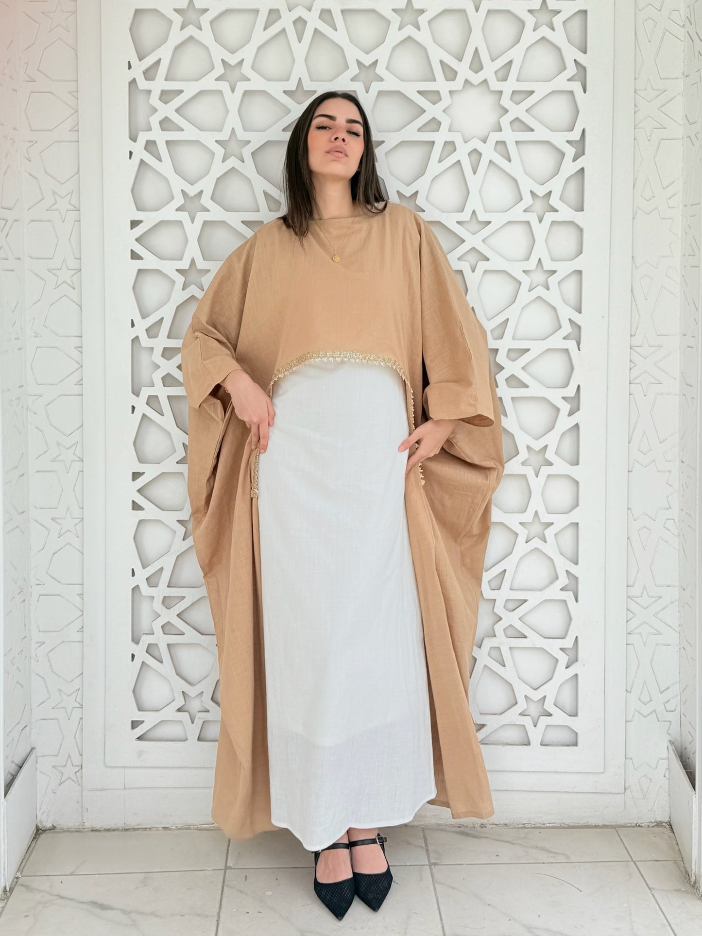 Shimmery beige x Shimmery white Dress Abaya set