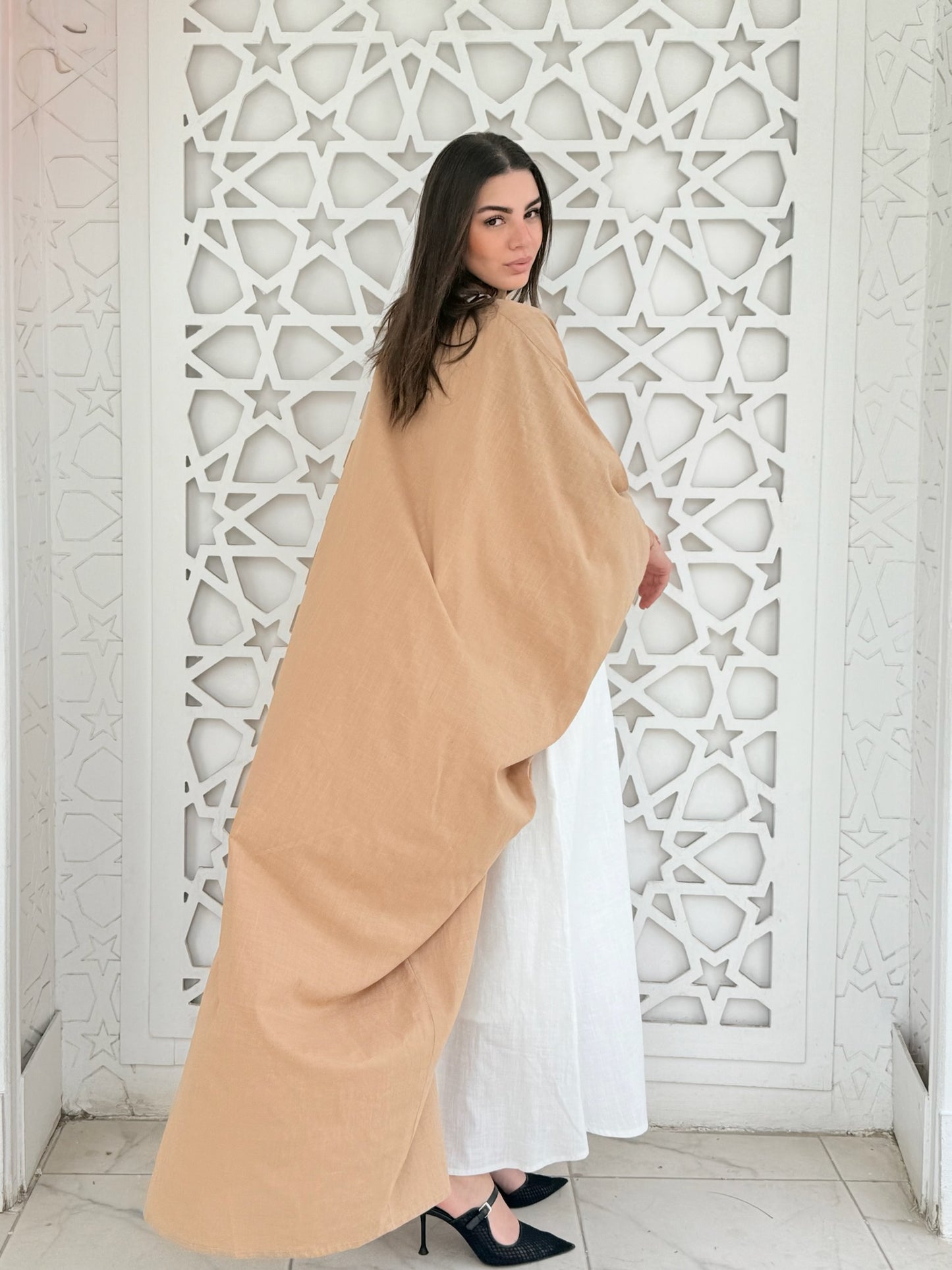Shimmery beige x Shimmery white Dress Abaya set