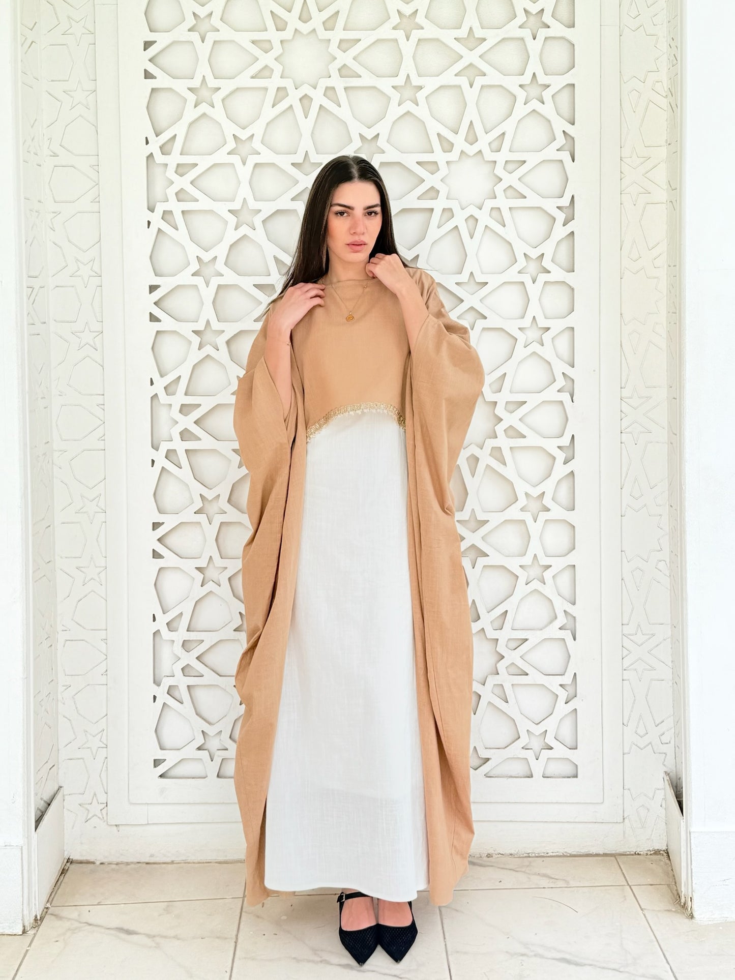 Shimmery beige x Shimmery white Dress Abaya set