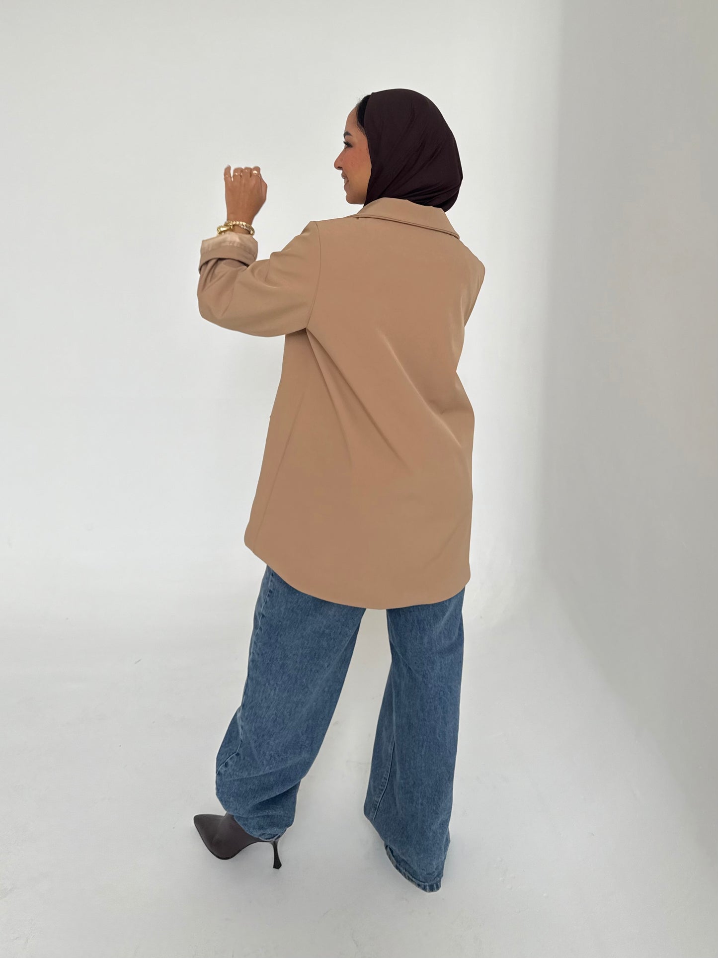 High and low formal jacket in beige