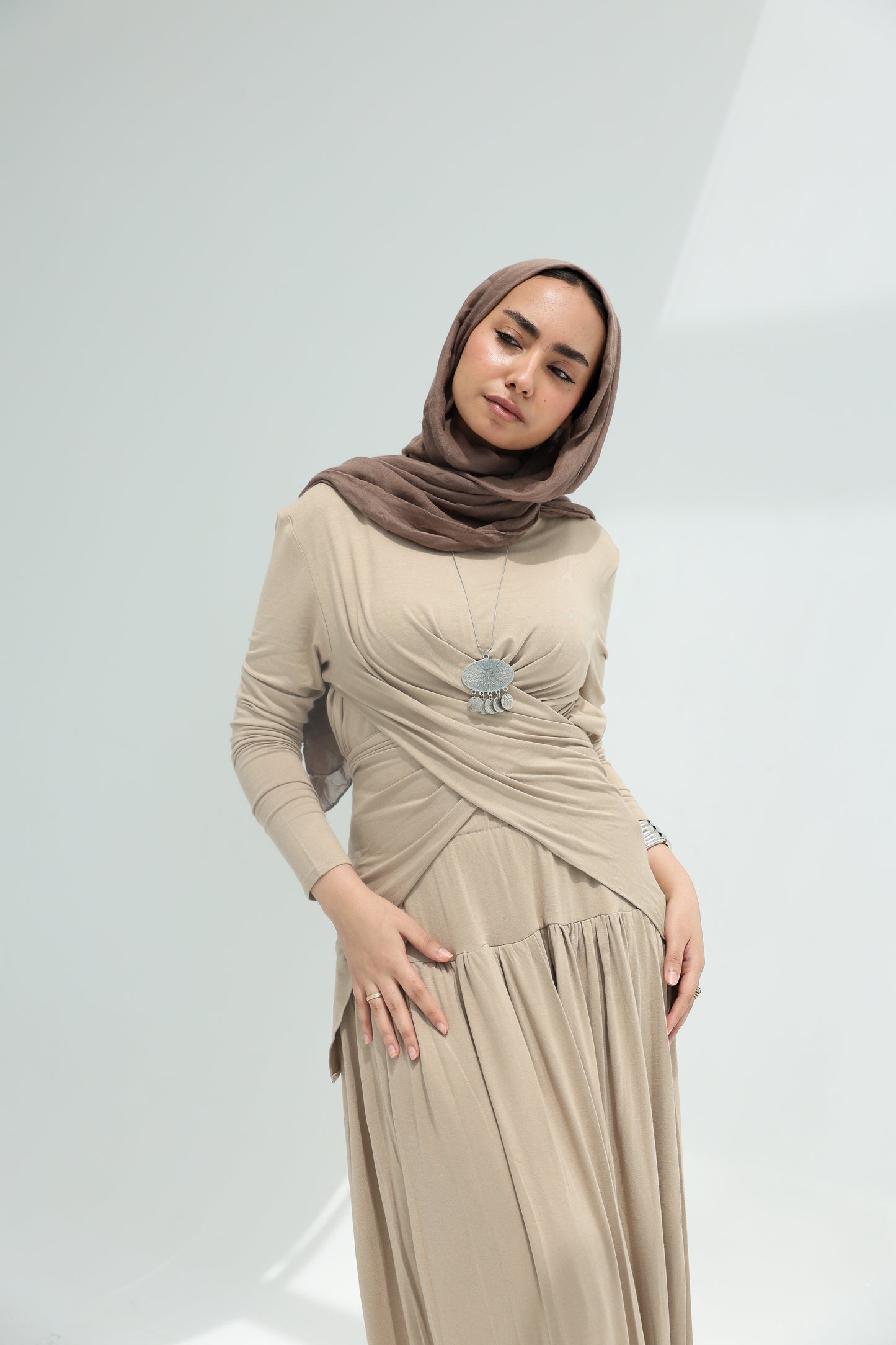 Sula set in beige