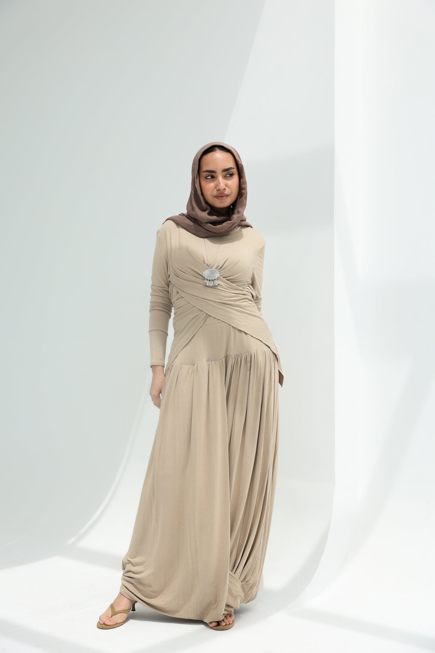 Sula set in beige