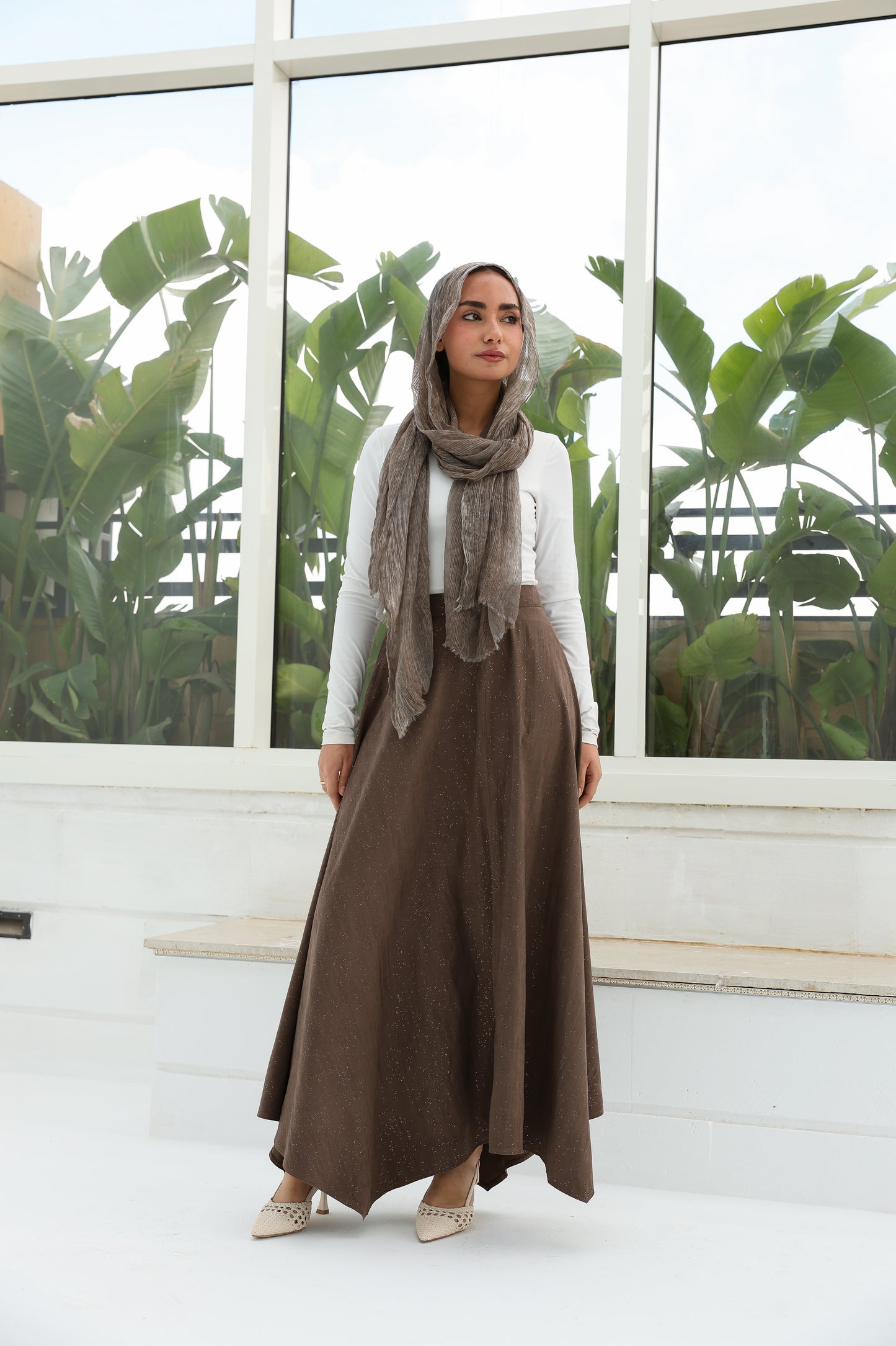 Crushed skirt in shimmered brown تنورة بكسرات بلون البني بلمعة خفيفه