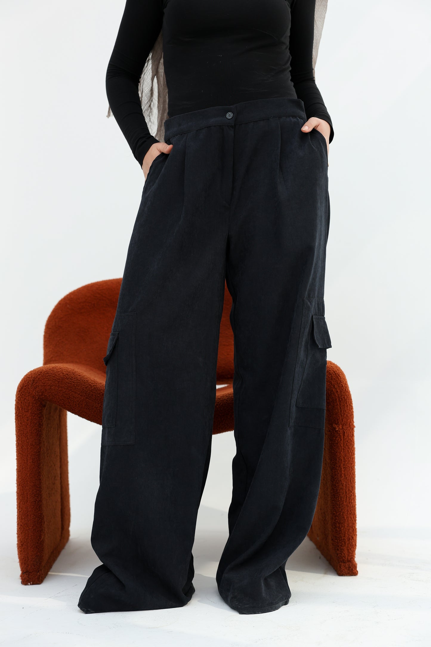 Versatile Cobra-fabric pants in Old navy