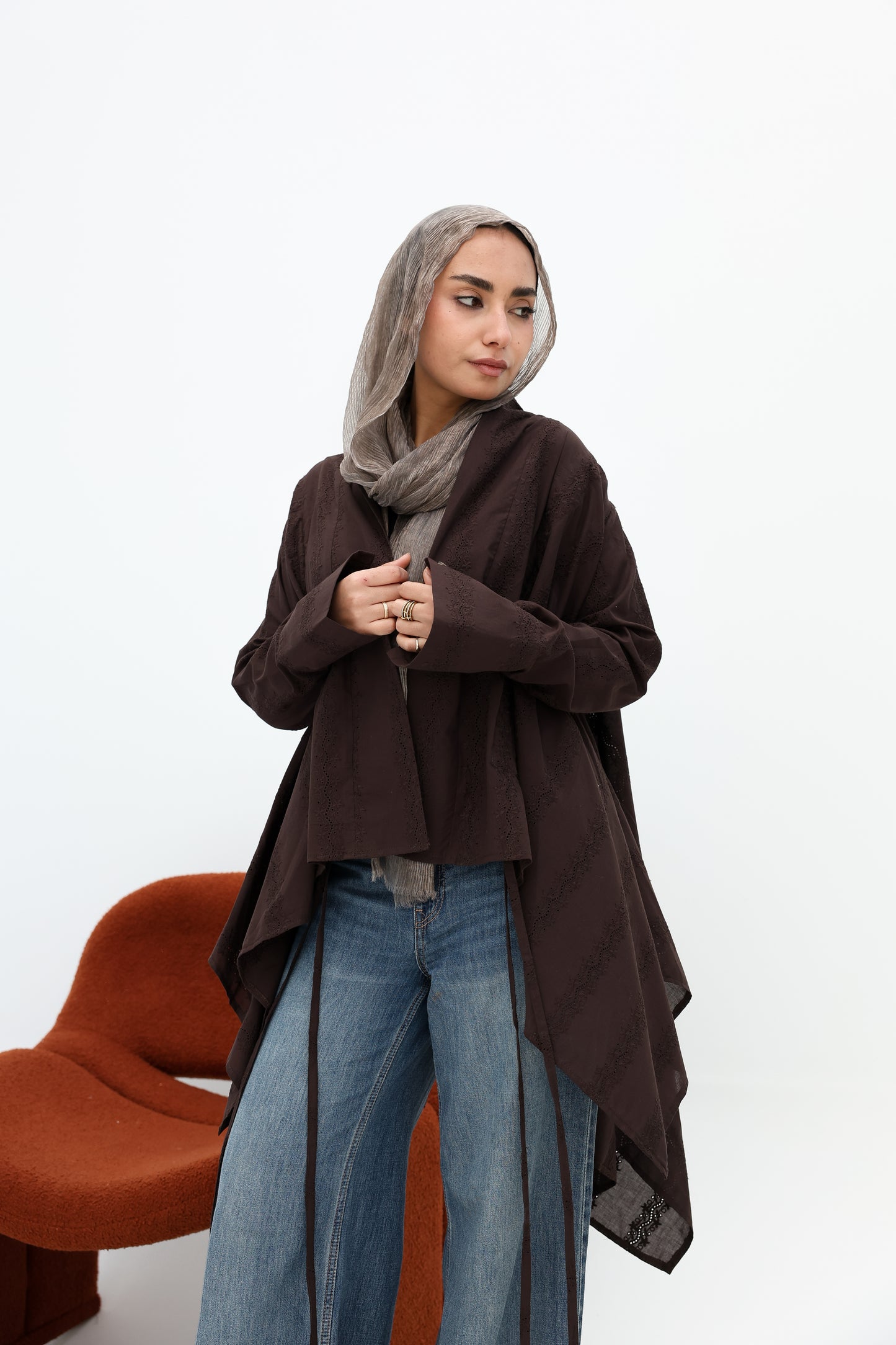 Richelieu lace cardigan in brown
