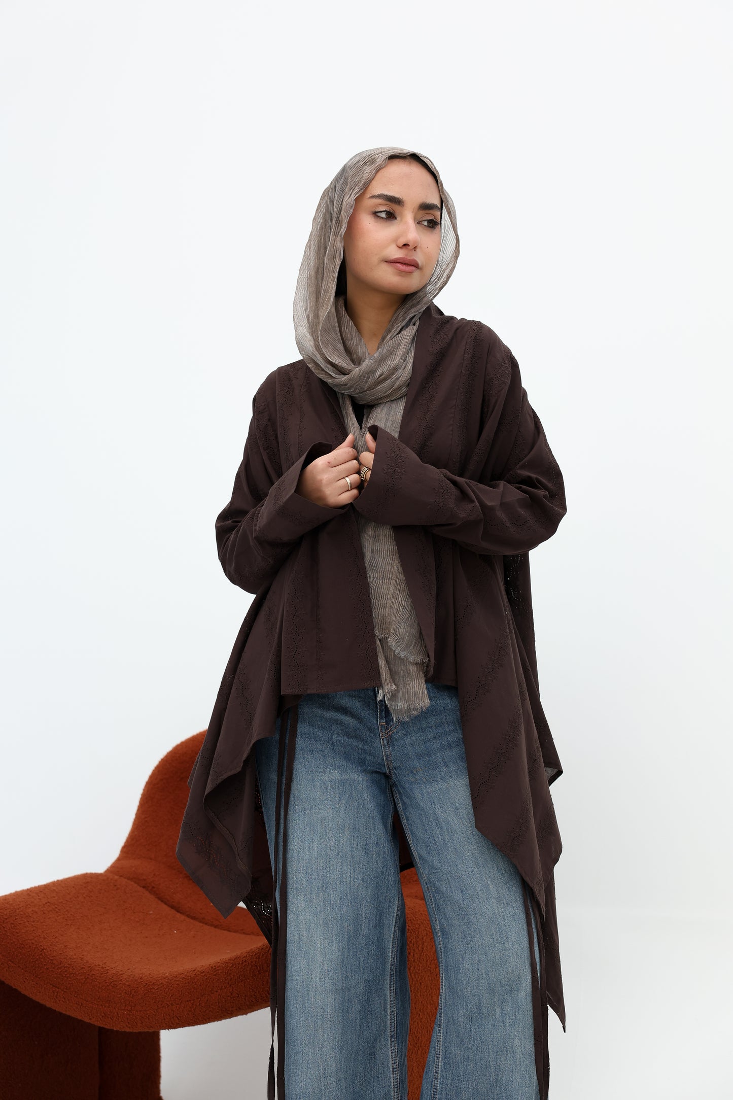 Richelieu lace cardigan in brown