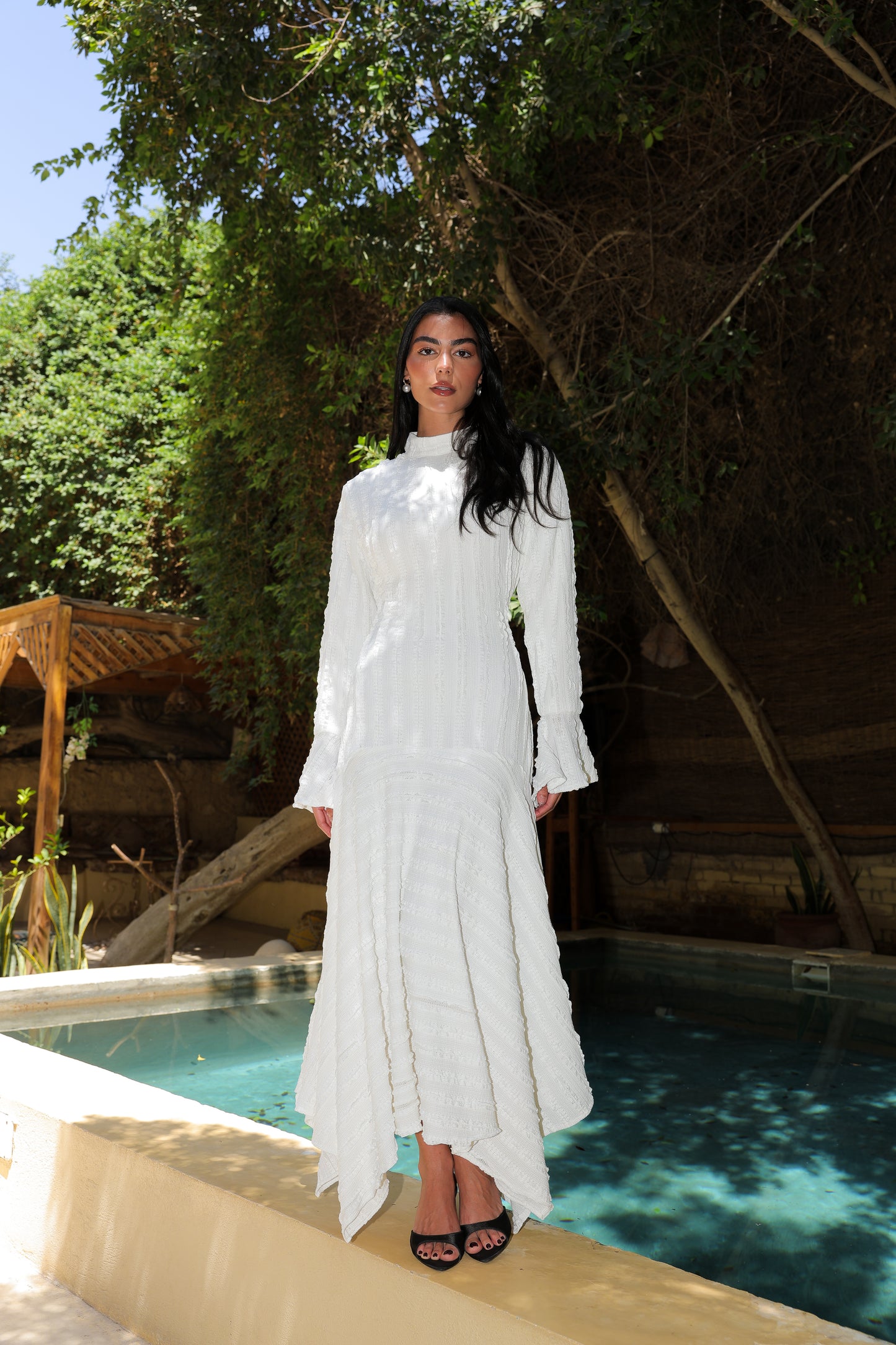 Lace wave dress in White