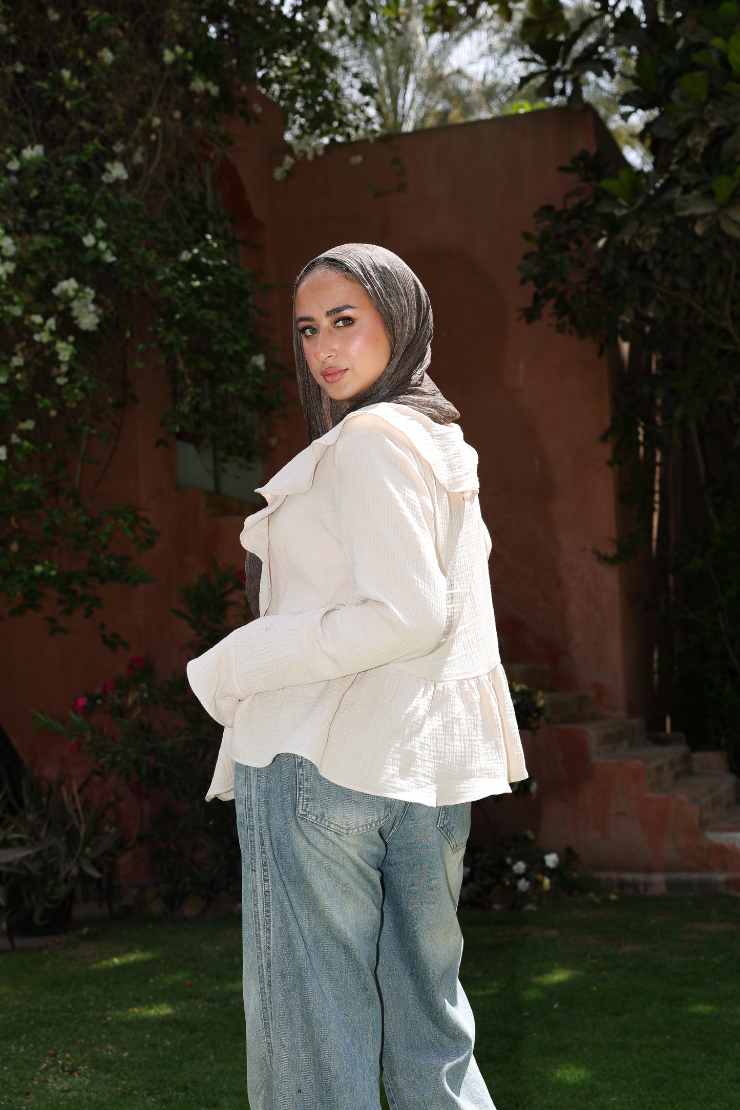 Lollipop blouse in beige