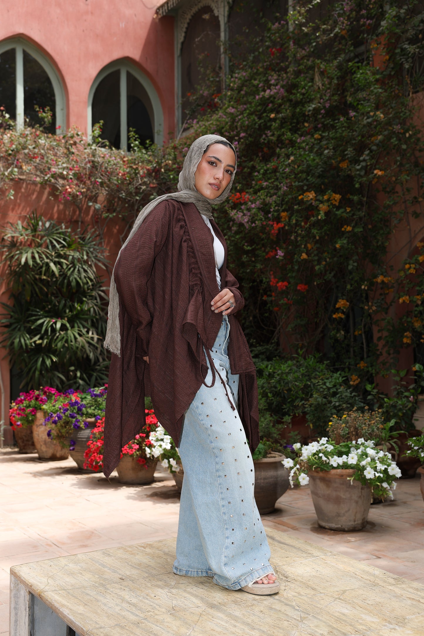 The Signature cardigan in linen brown