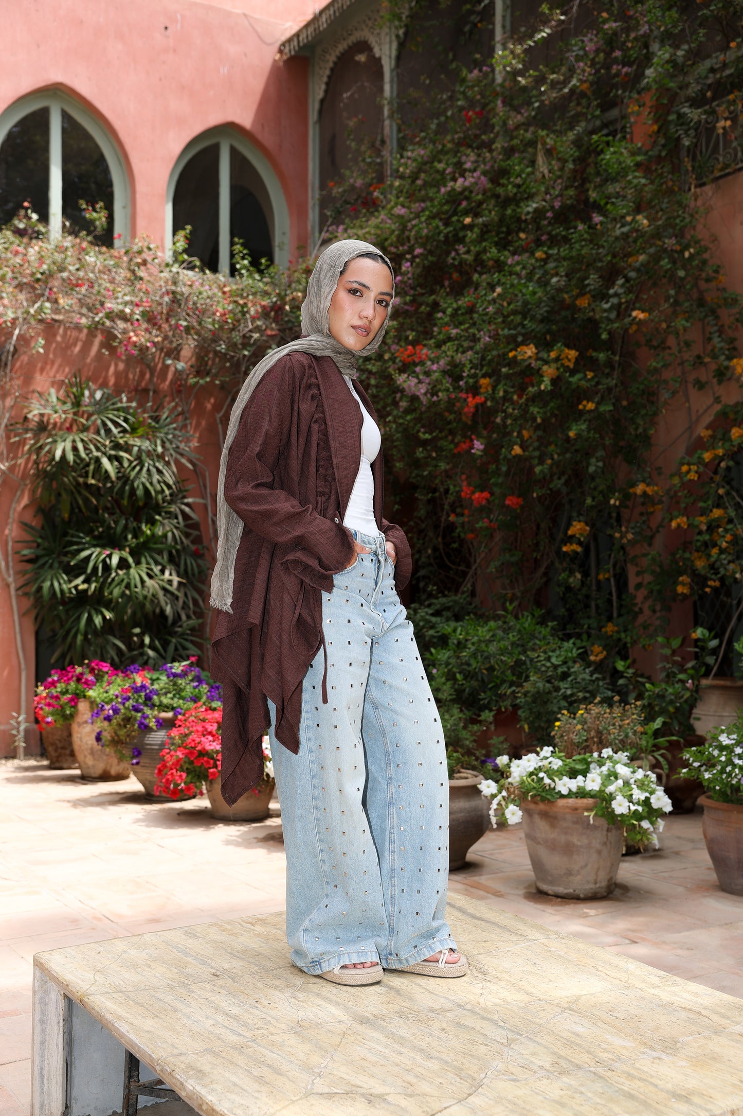 The Signature cardigan in linen brown