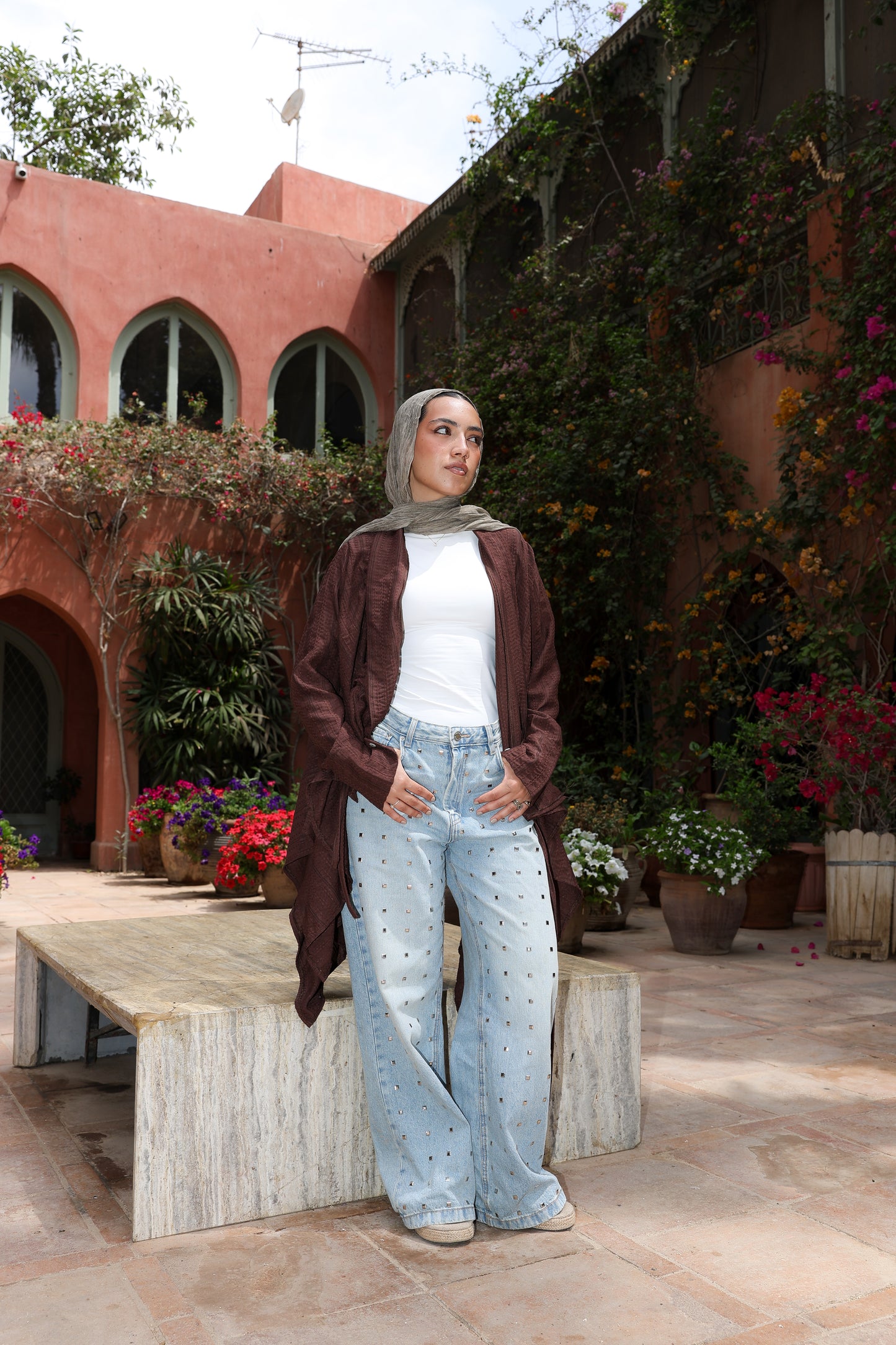 The Signature cardigan in linen brown