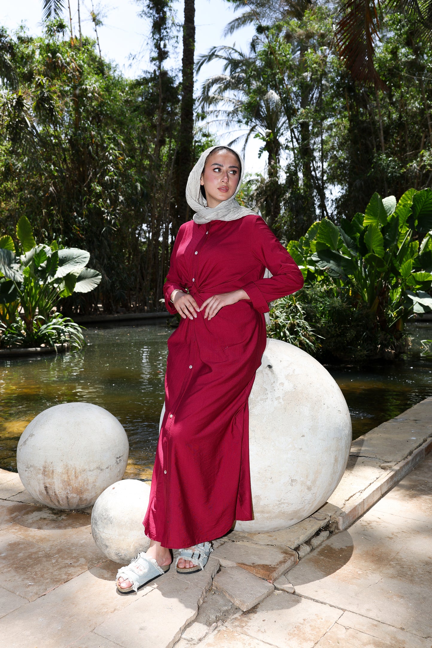 Soli dress in Maroon