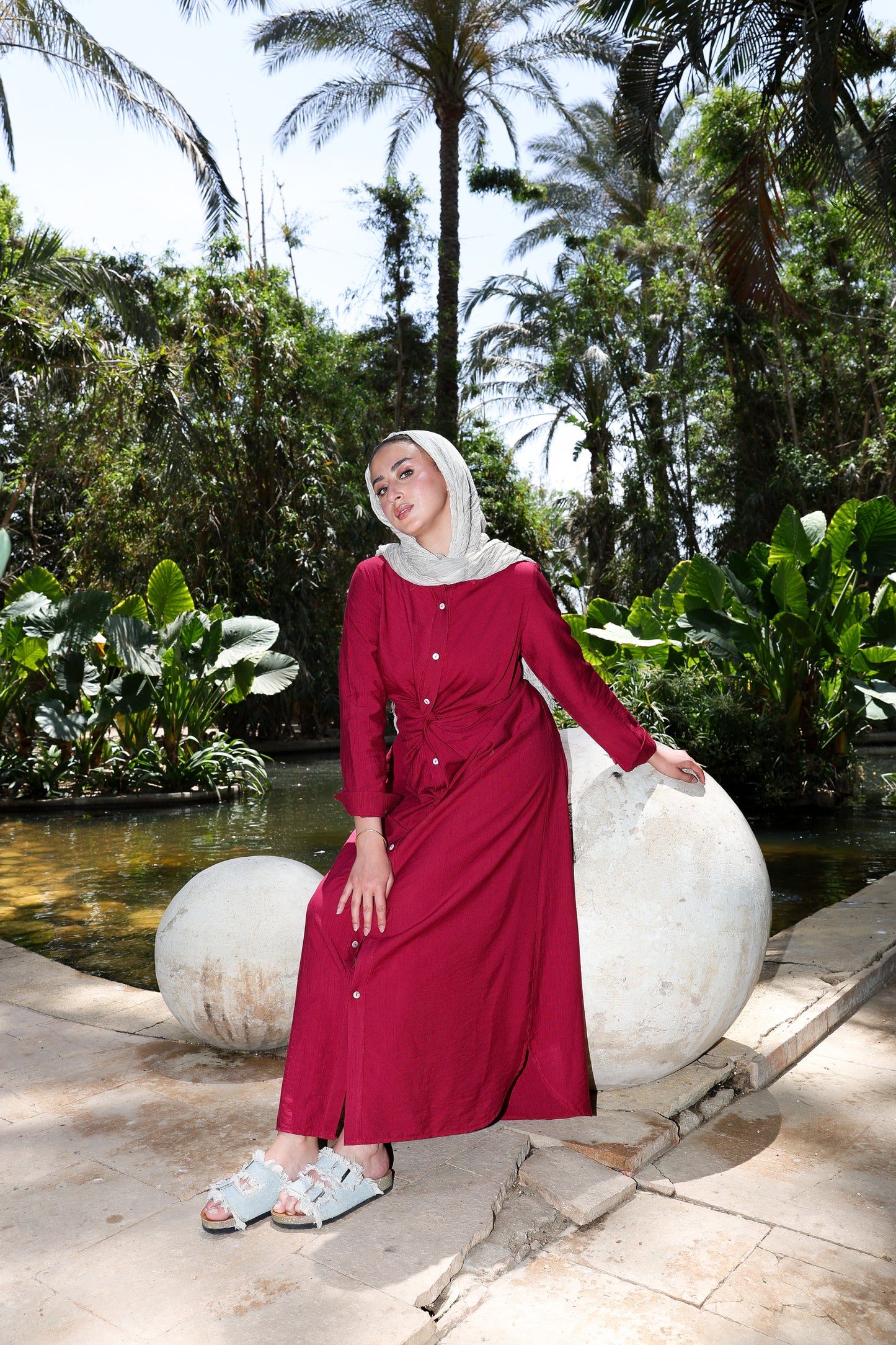 Soli dress in Maroon