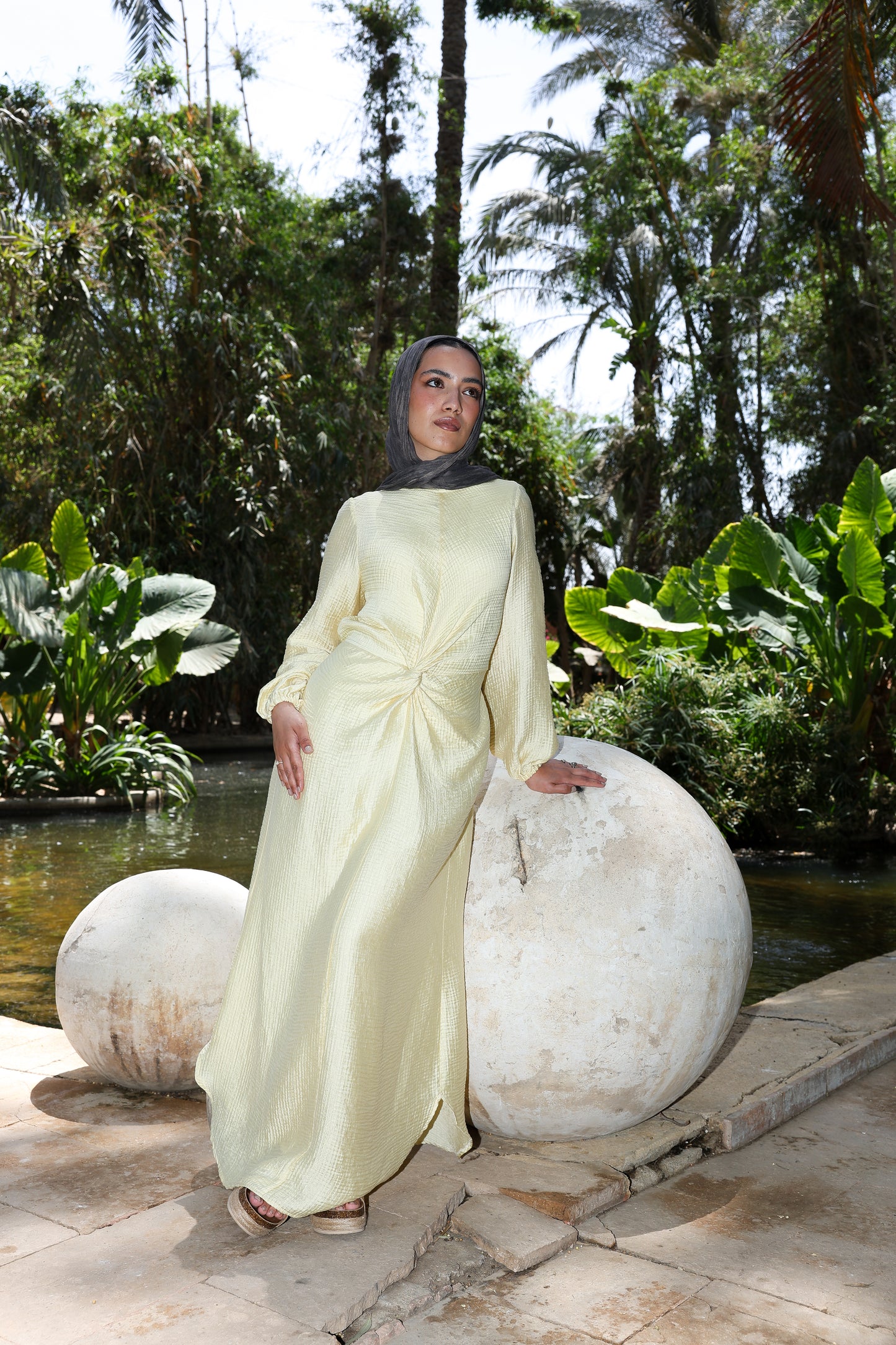Sofia star dress in butter yellow **
