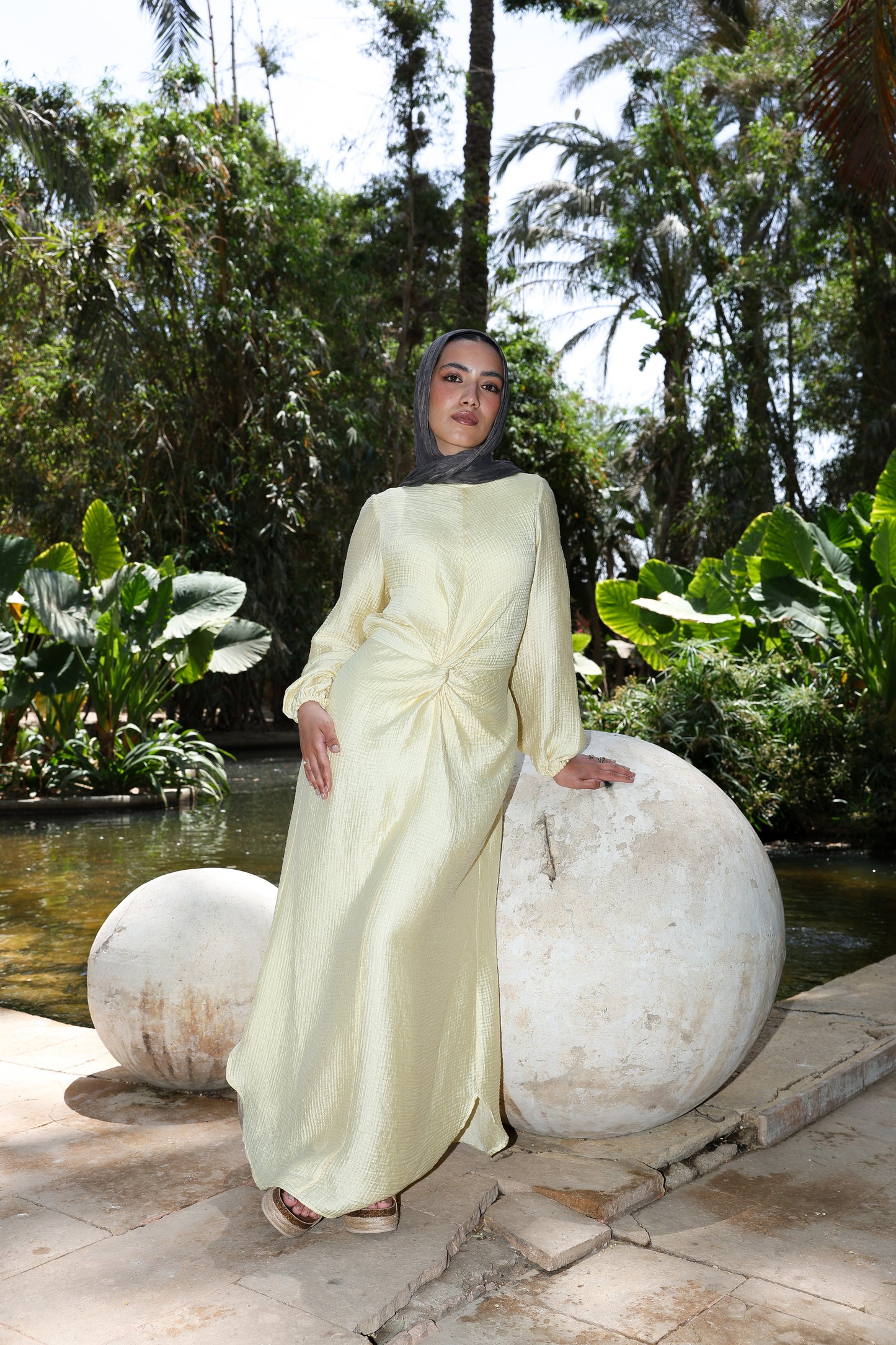Sofia star dress in butter yellow **