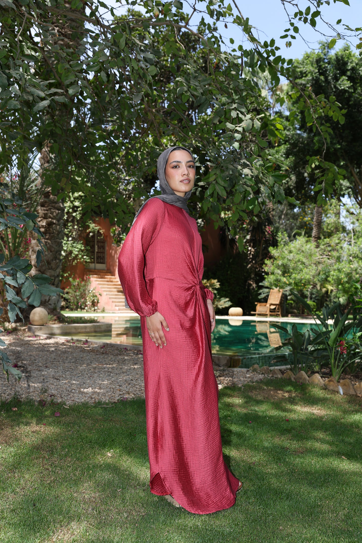 Sofia dress in cherry red