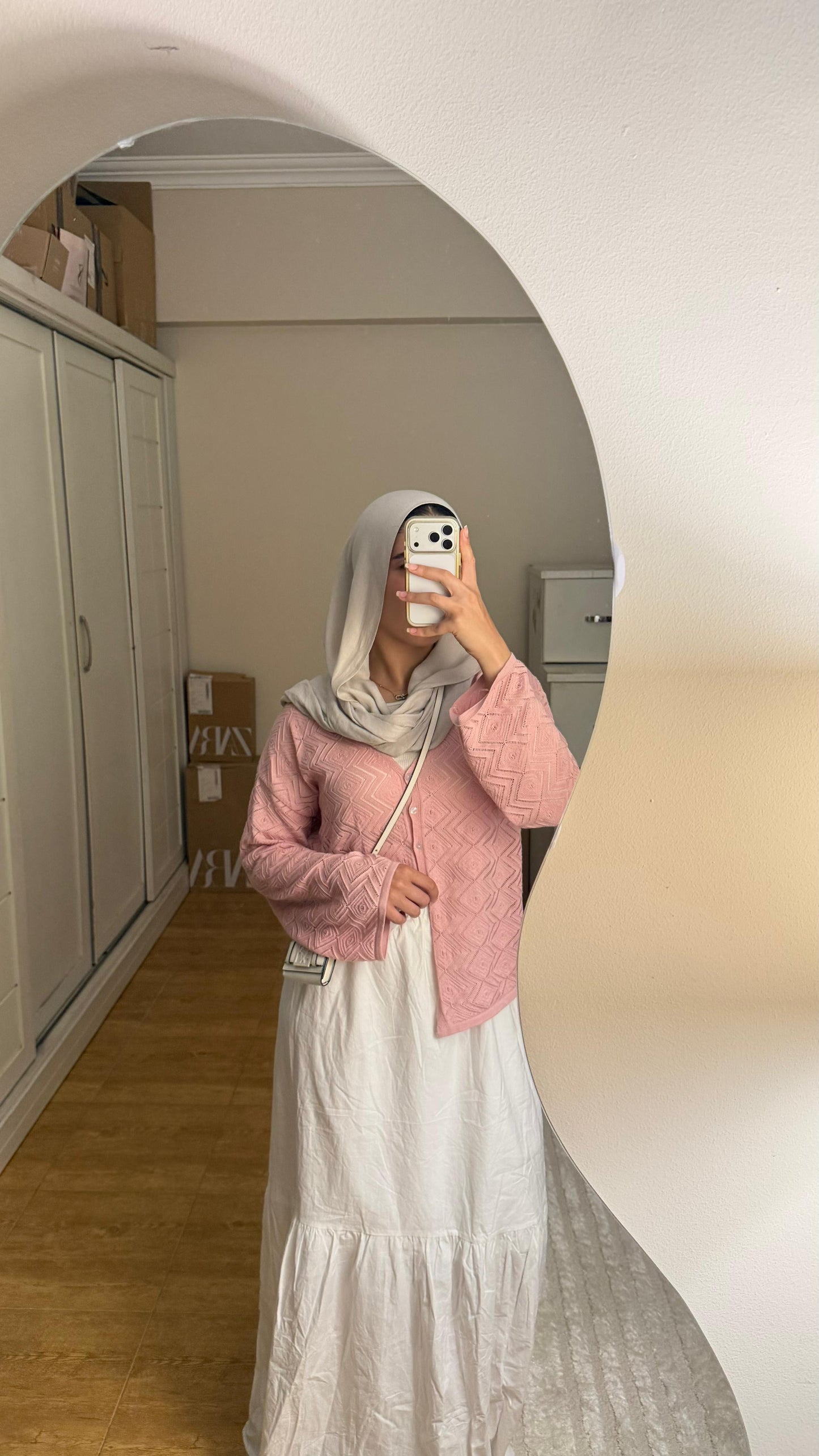 CozyButton Crochet cardigan in pink