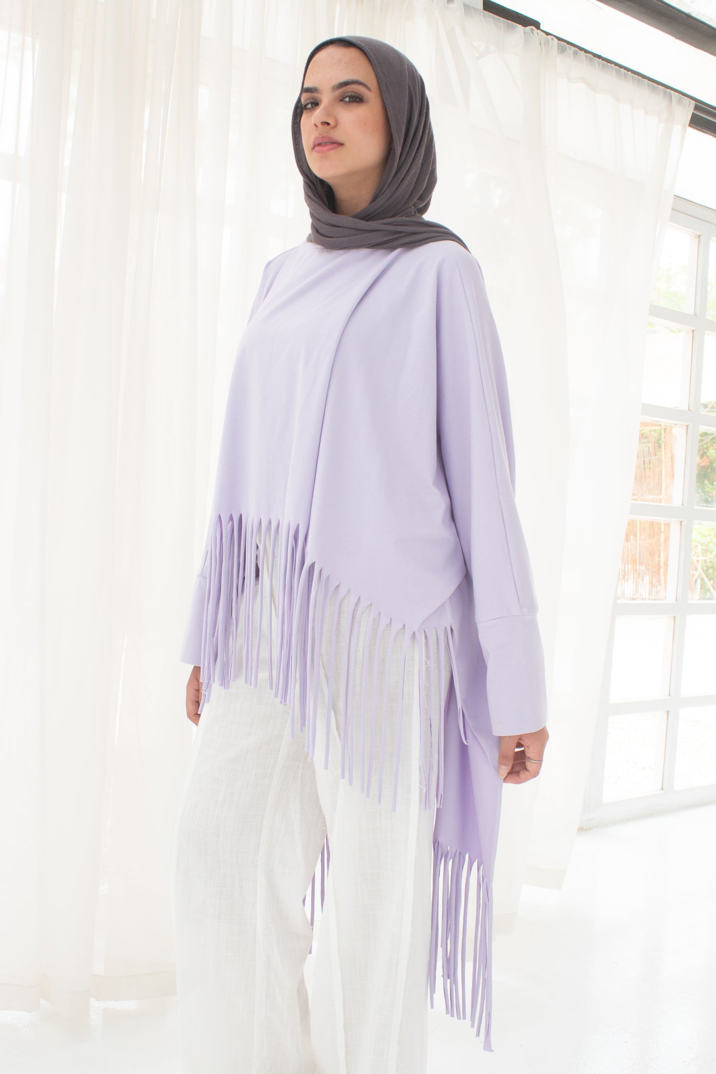 Soft cotton oversized T-shirt with fringes In lilac