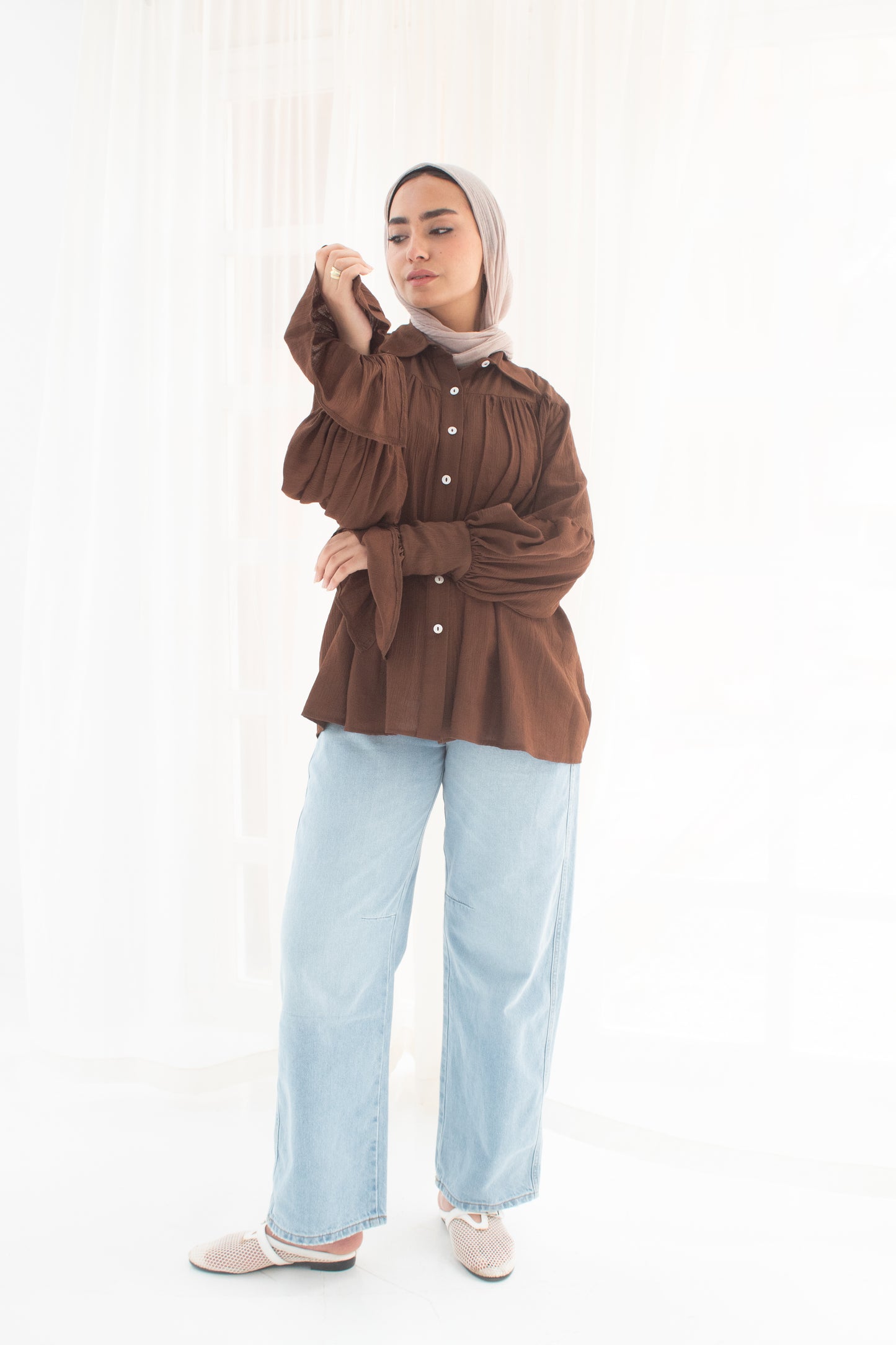 Memy fluffy blouse in brown