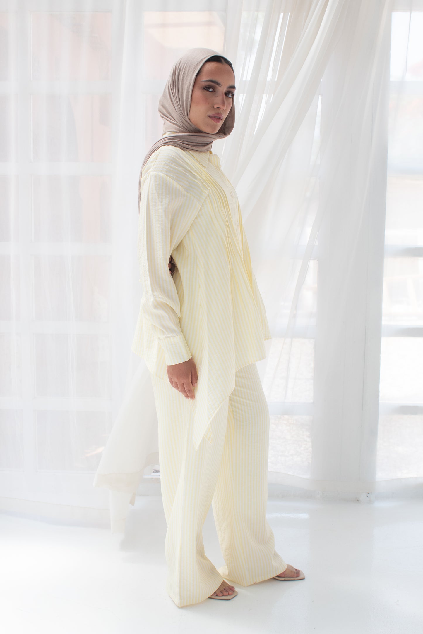 Stripped poplin set in yellow