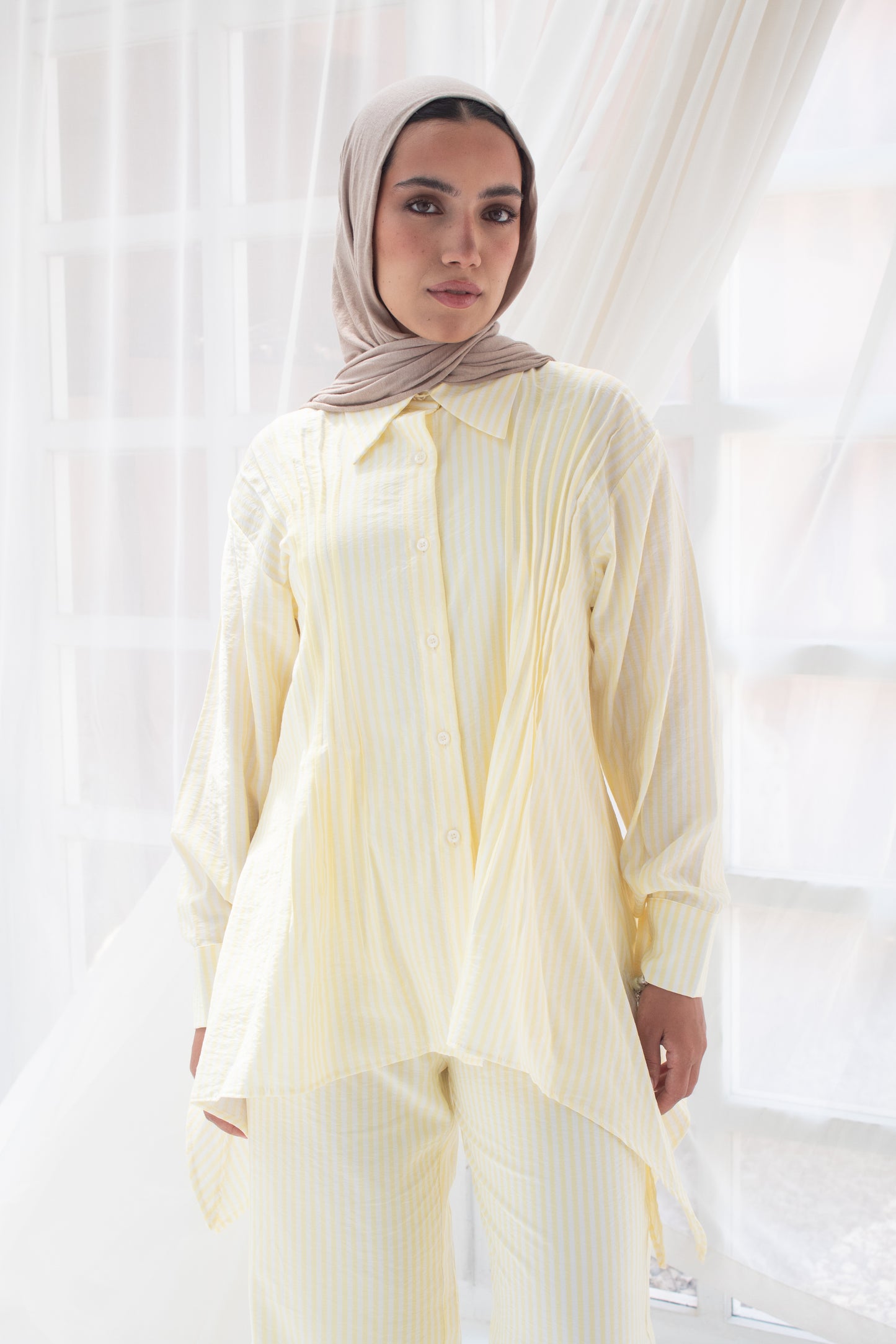 Stripped poplin set in yellow
