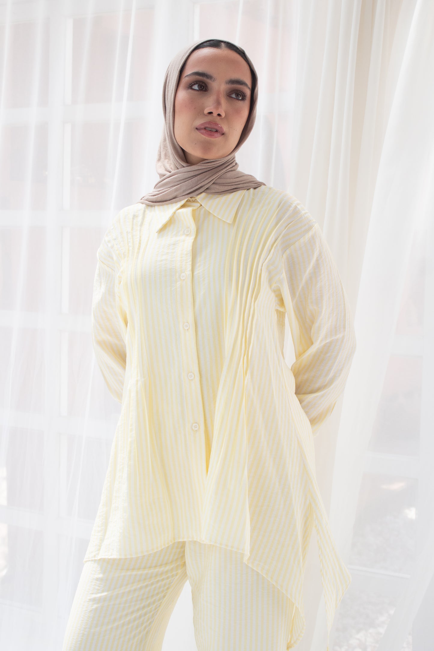 Stripped poplin set in yellow