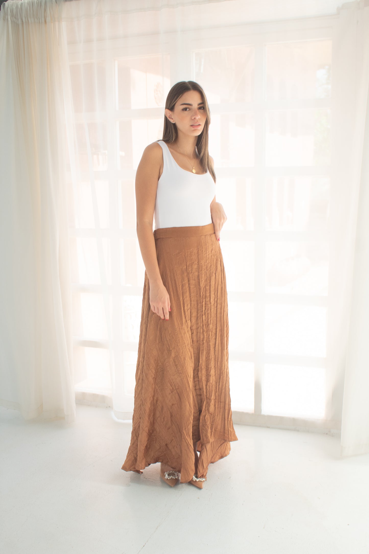 Crushed skirt in brown