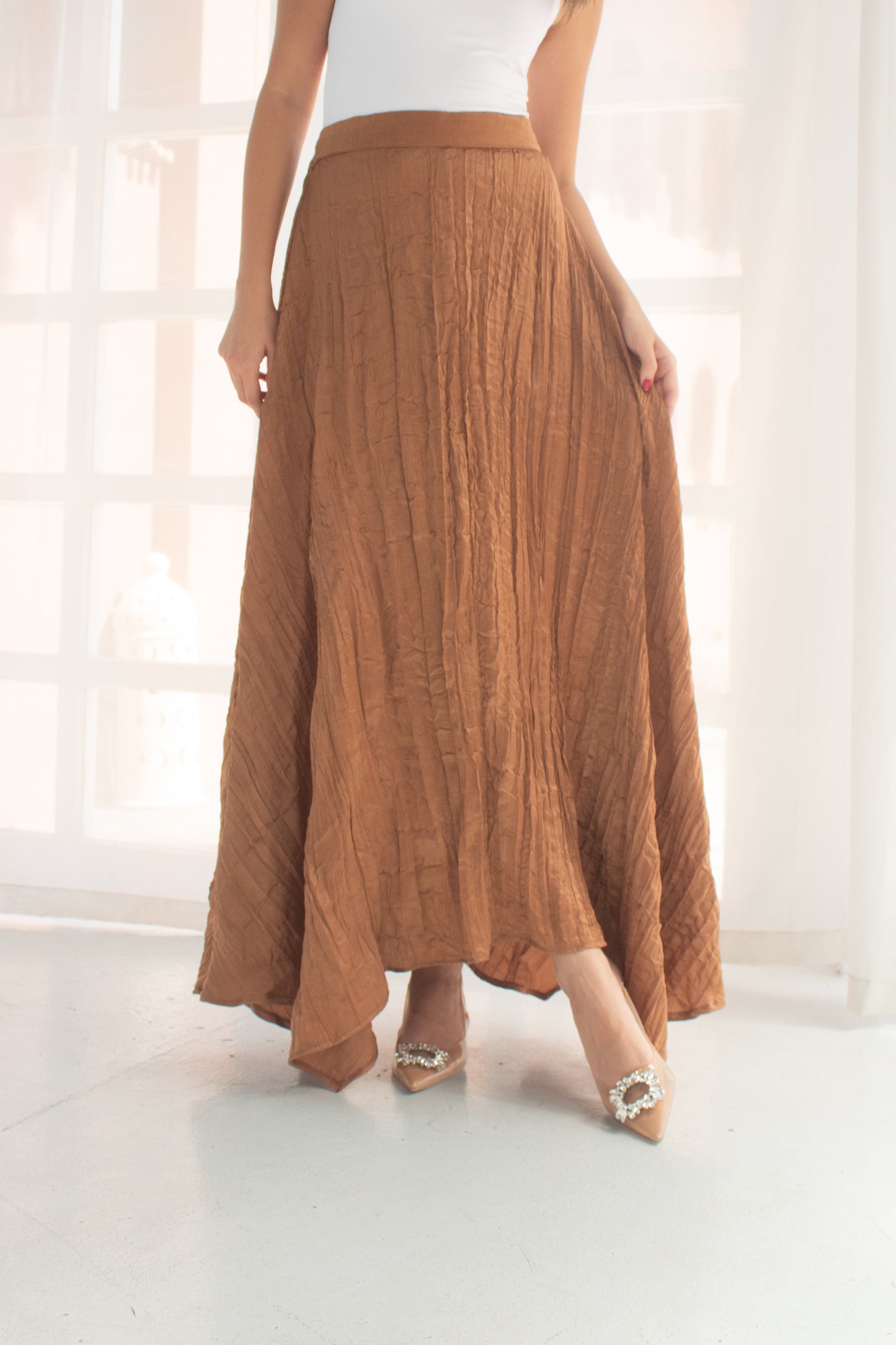Crushed skirt in brown