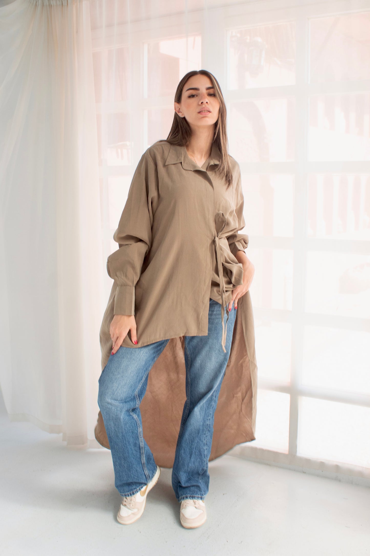 Remo olive high and low blouse