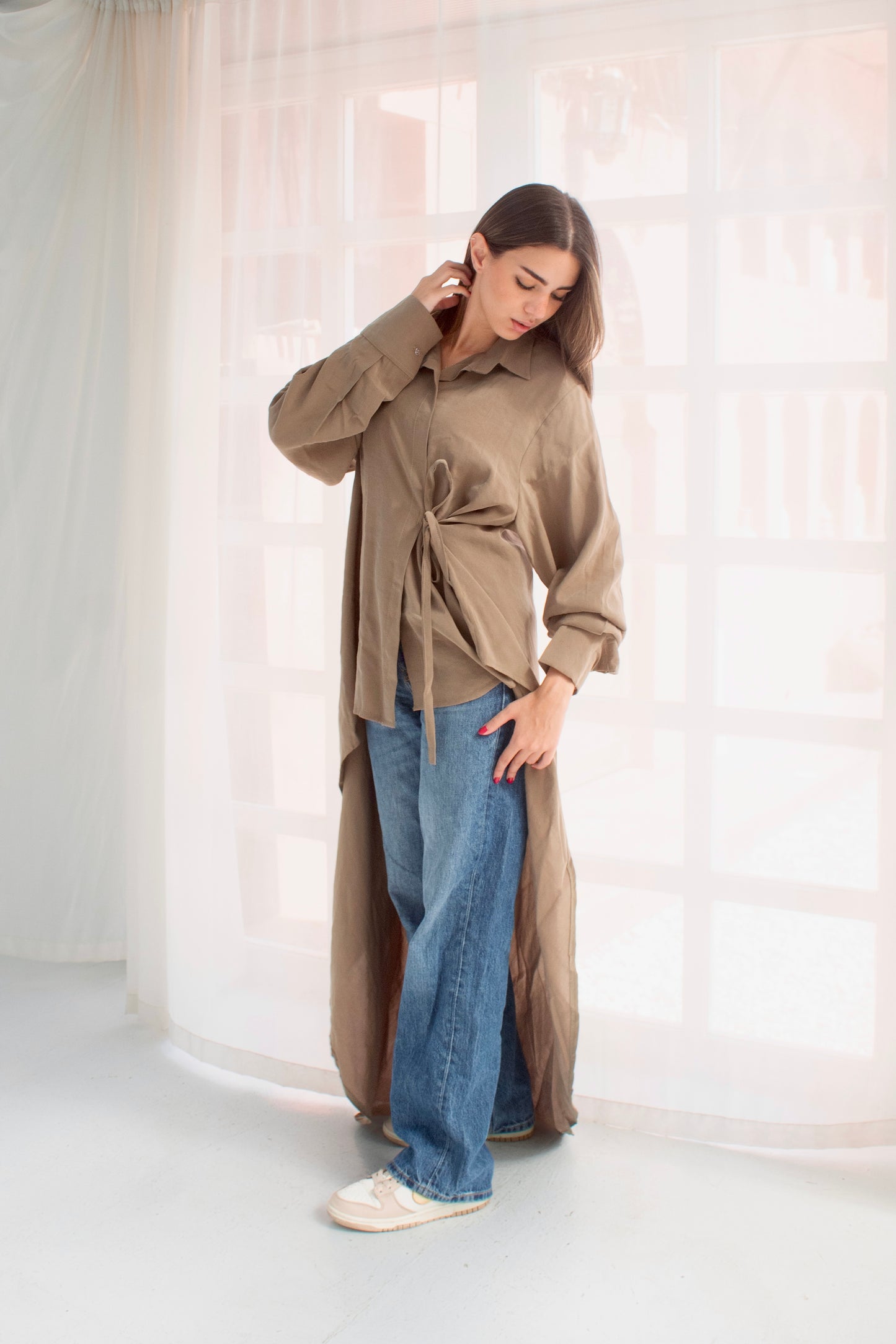 Remo olive high and low blouse