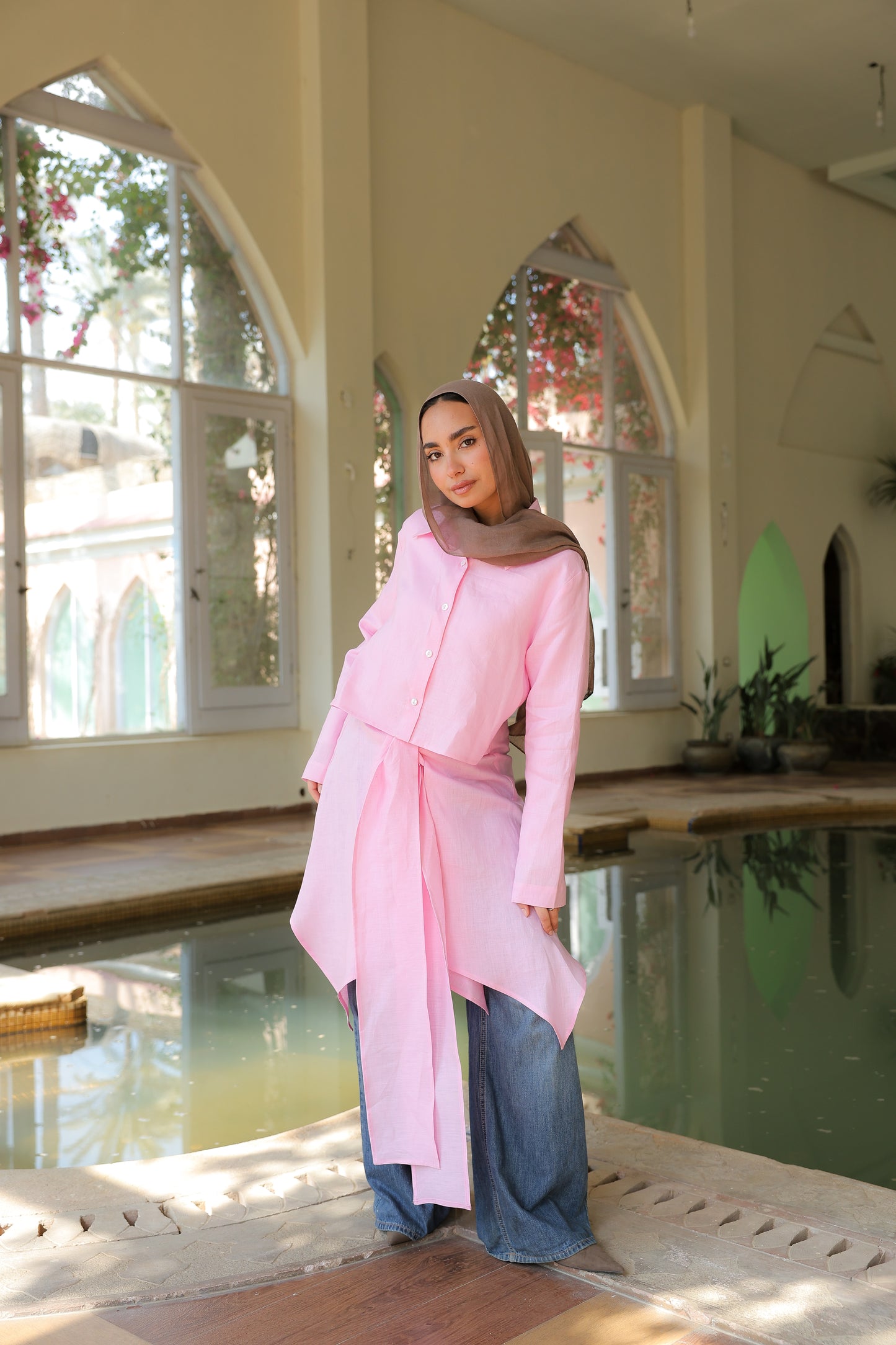 Paneled Tie-front shirt in pink