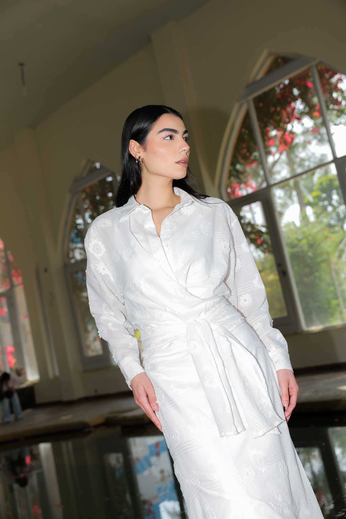 feminine set In White Richelieu lace