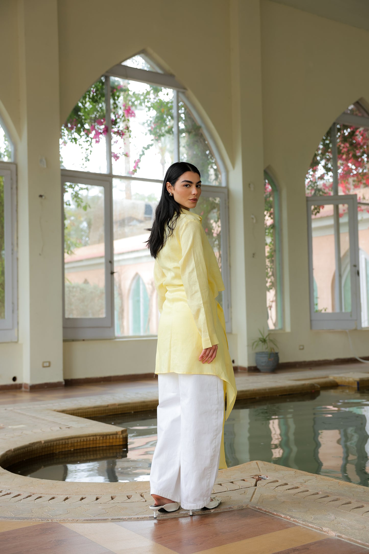 Paneled Tie-front shirt in yellow