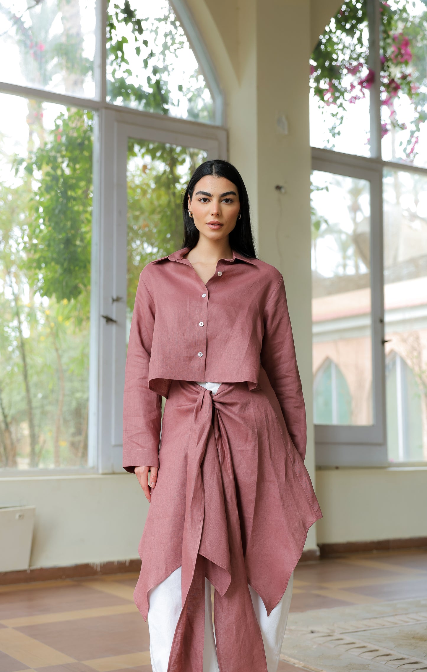 Paneled Tie-front shirt in rosewood