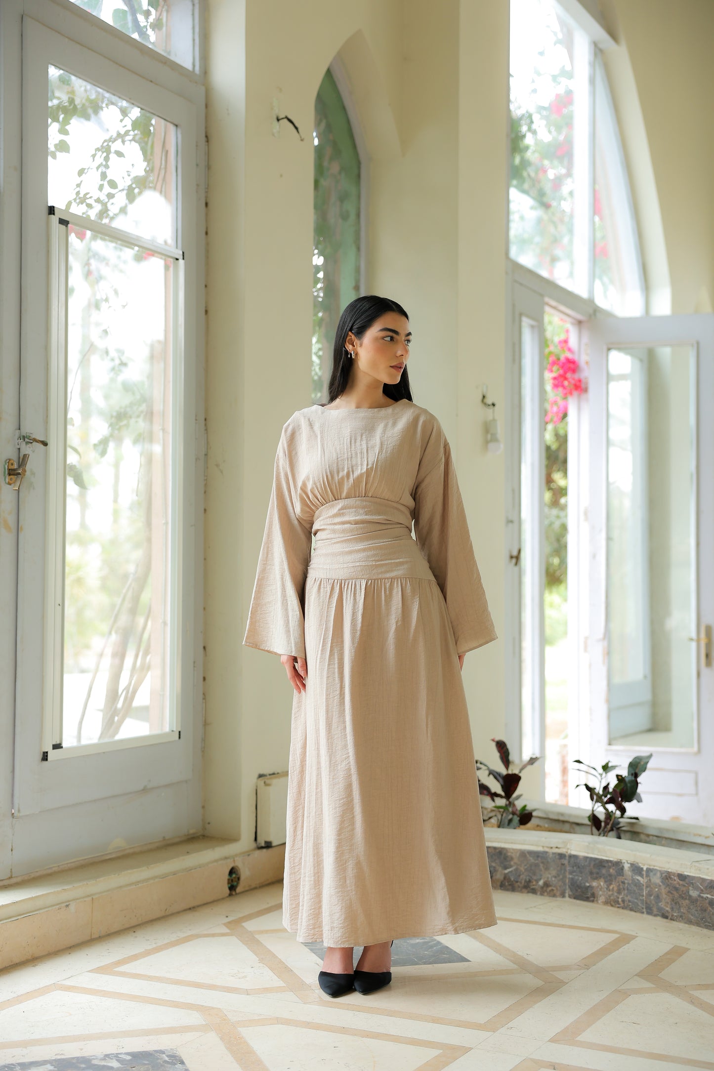 Salu dress in beige