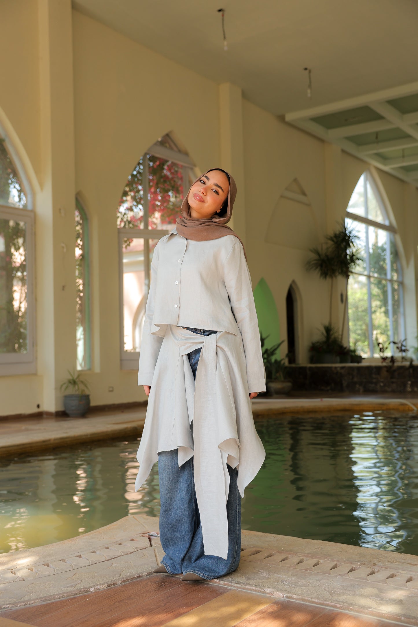 Paneled Tie-front shirt In light gray
