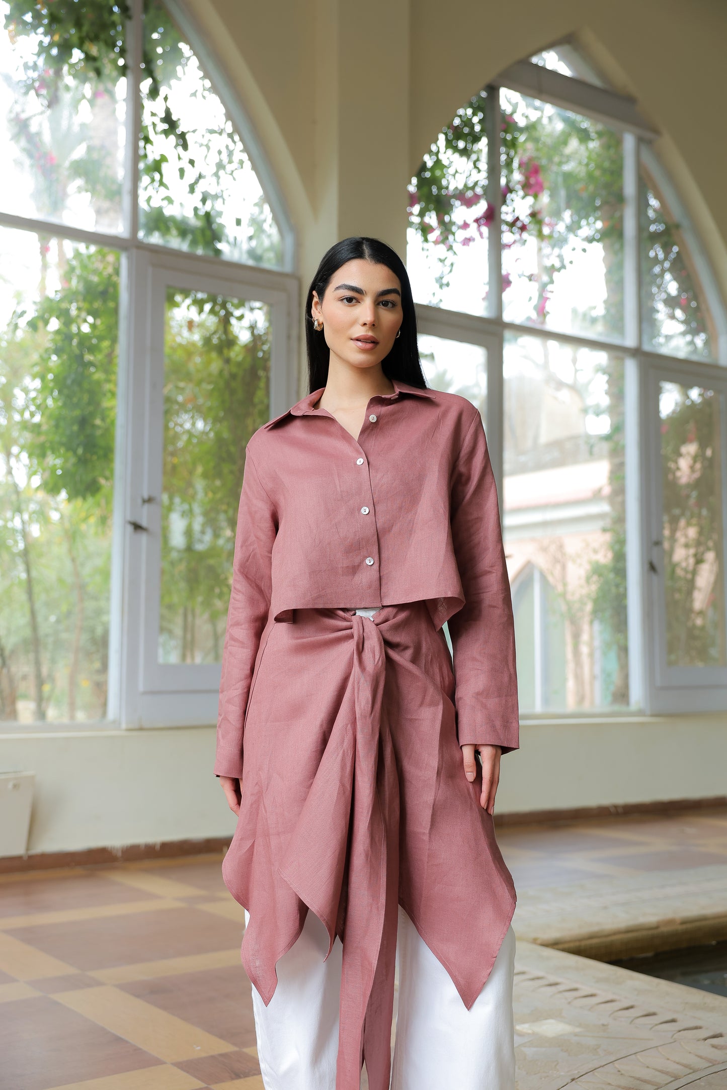 Paneled Tie-front shirt in rosewood