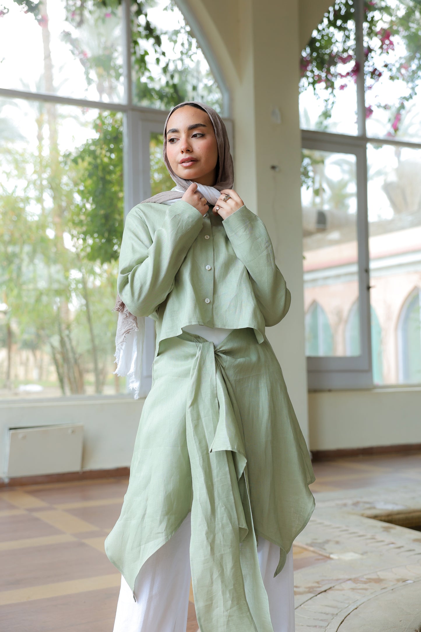 Paneled Tie-front shirt in mint green