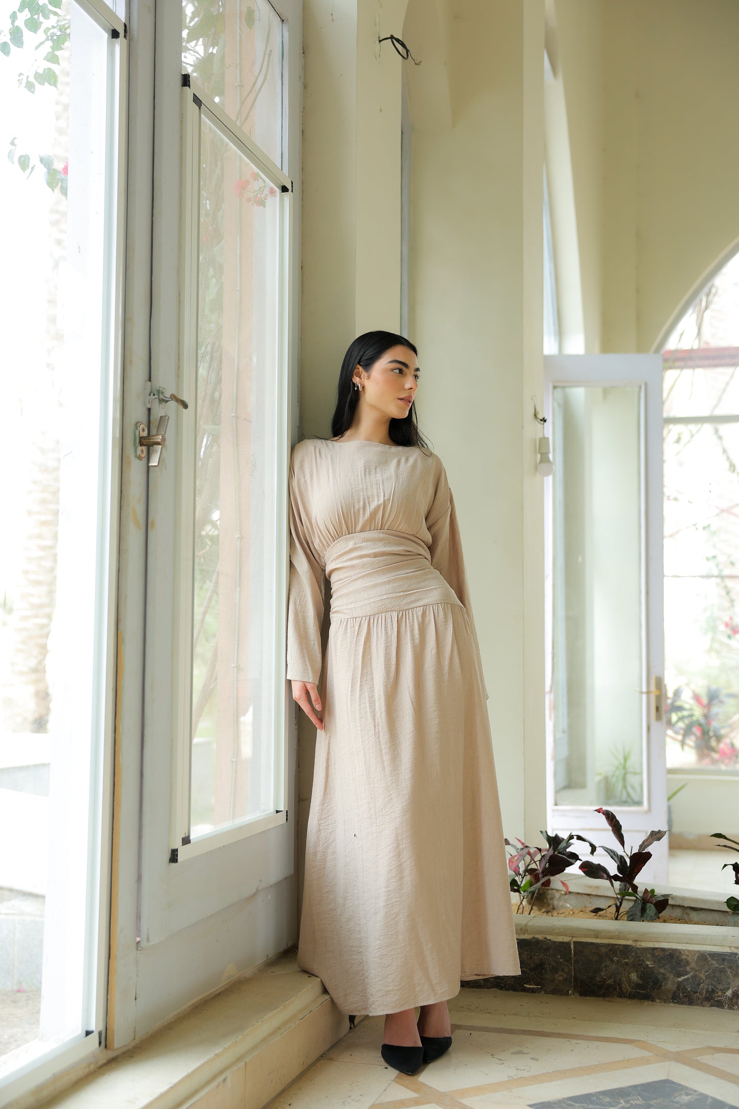 Salu dress in beige
